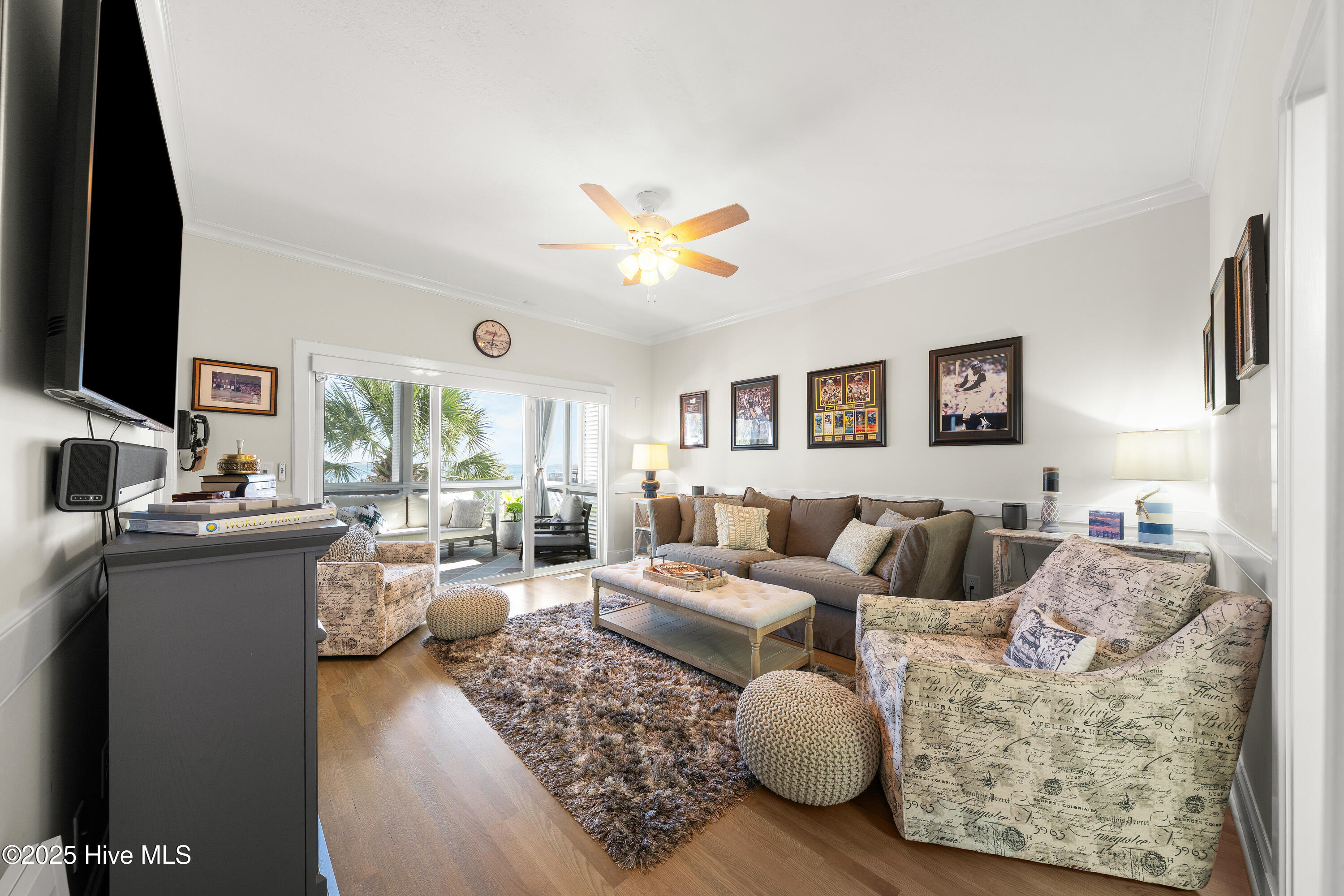 100541249 | Photo 32