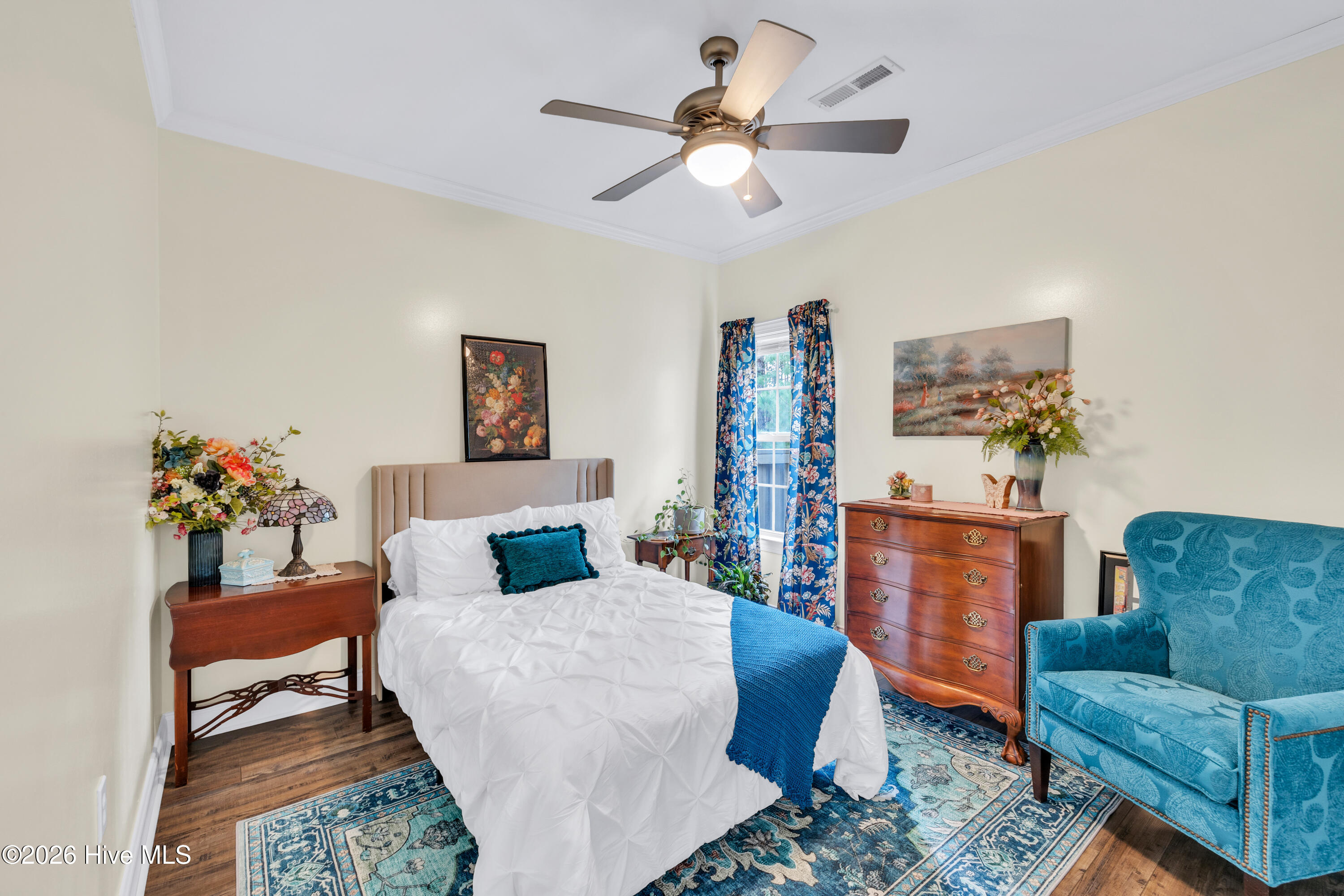 100550739 | Photo 31