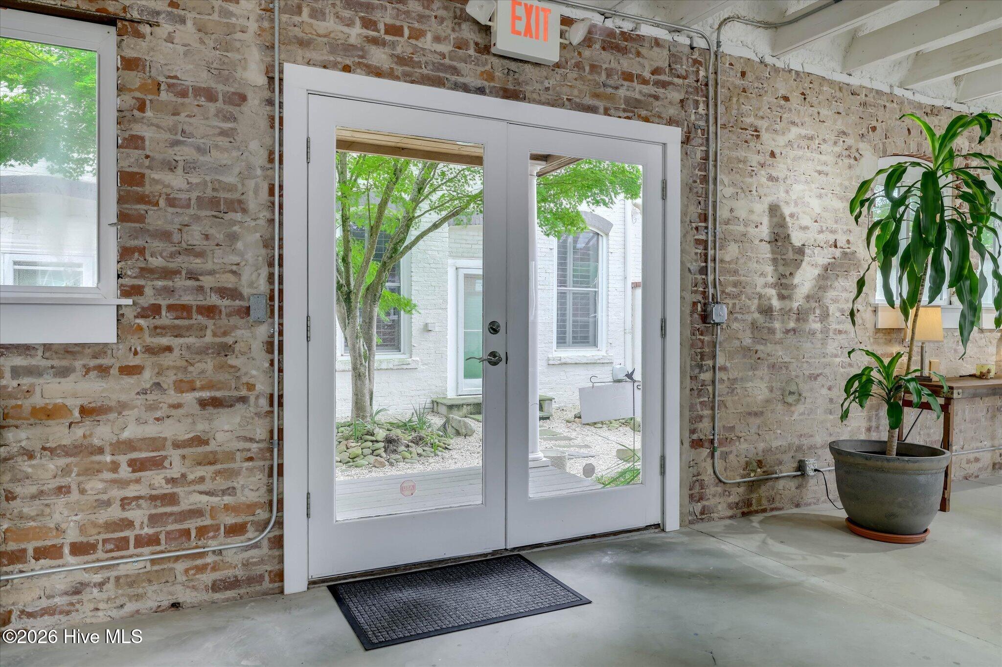 144 Fairfield office