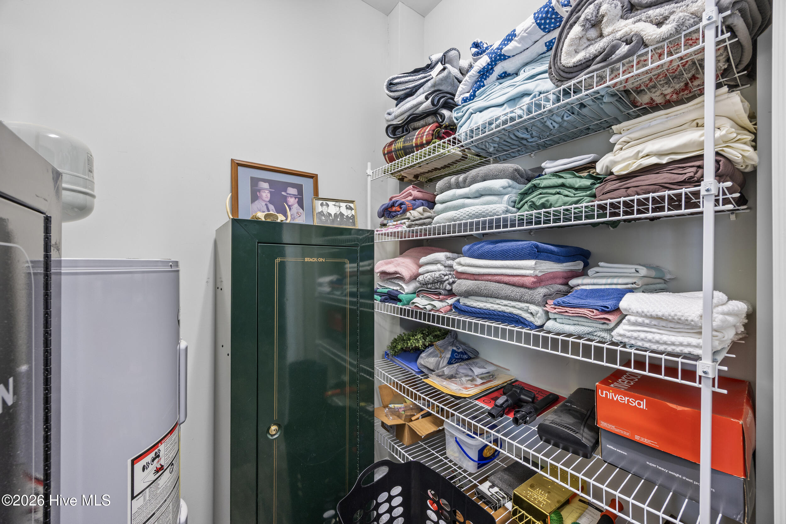 100569653 | Photo 26