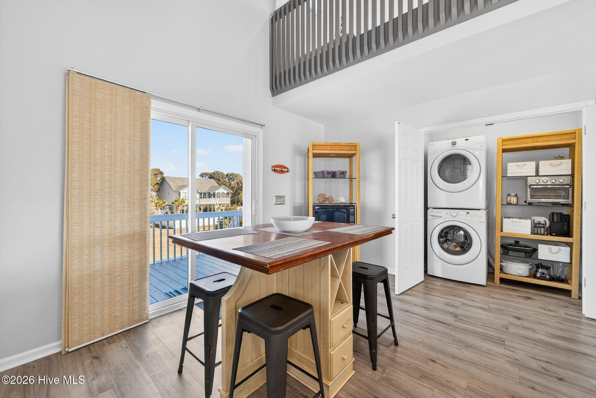 100556711 | Photo 19