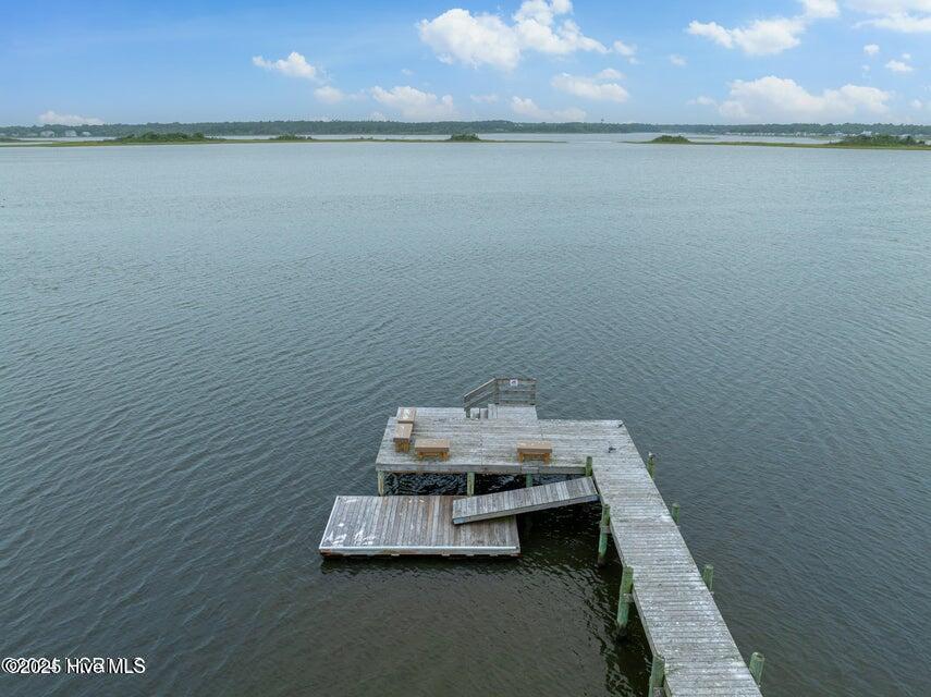 100533834 | Photo 64