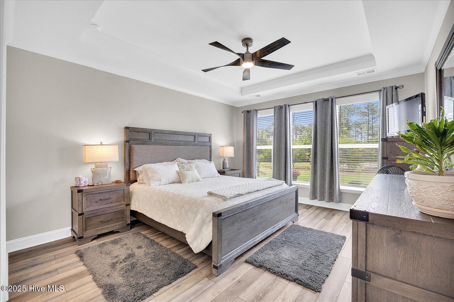 100509338 | Photo 24