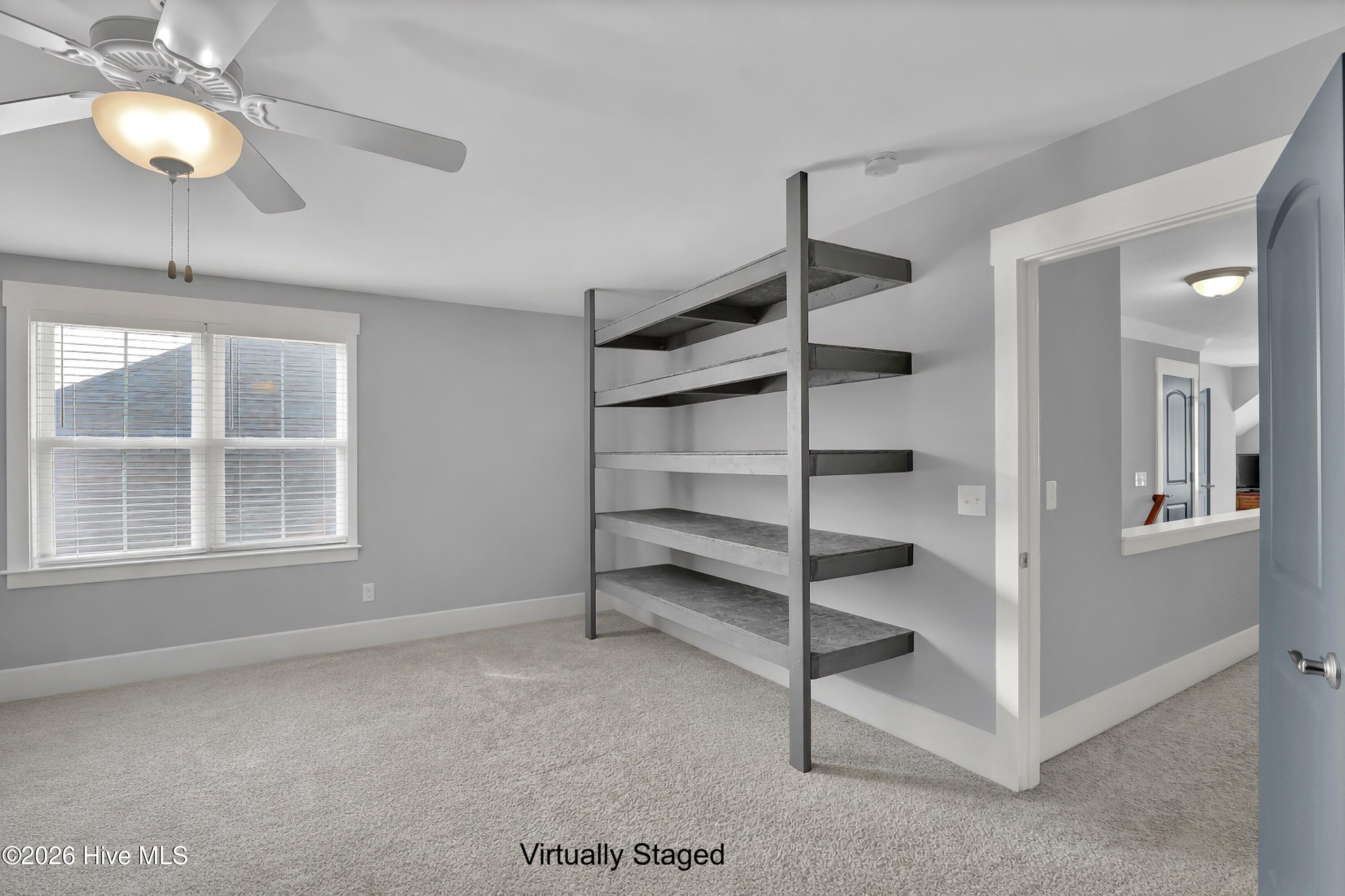 100559745 | Photo 30