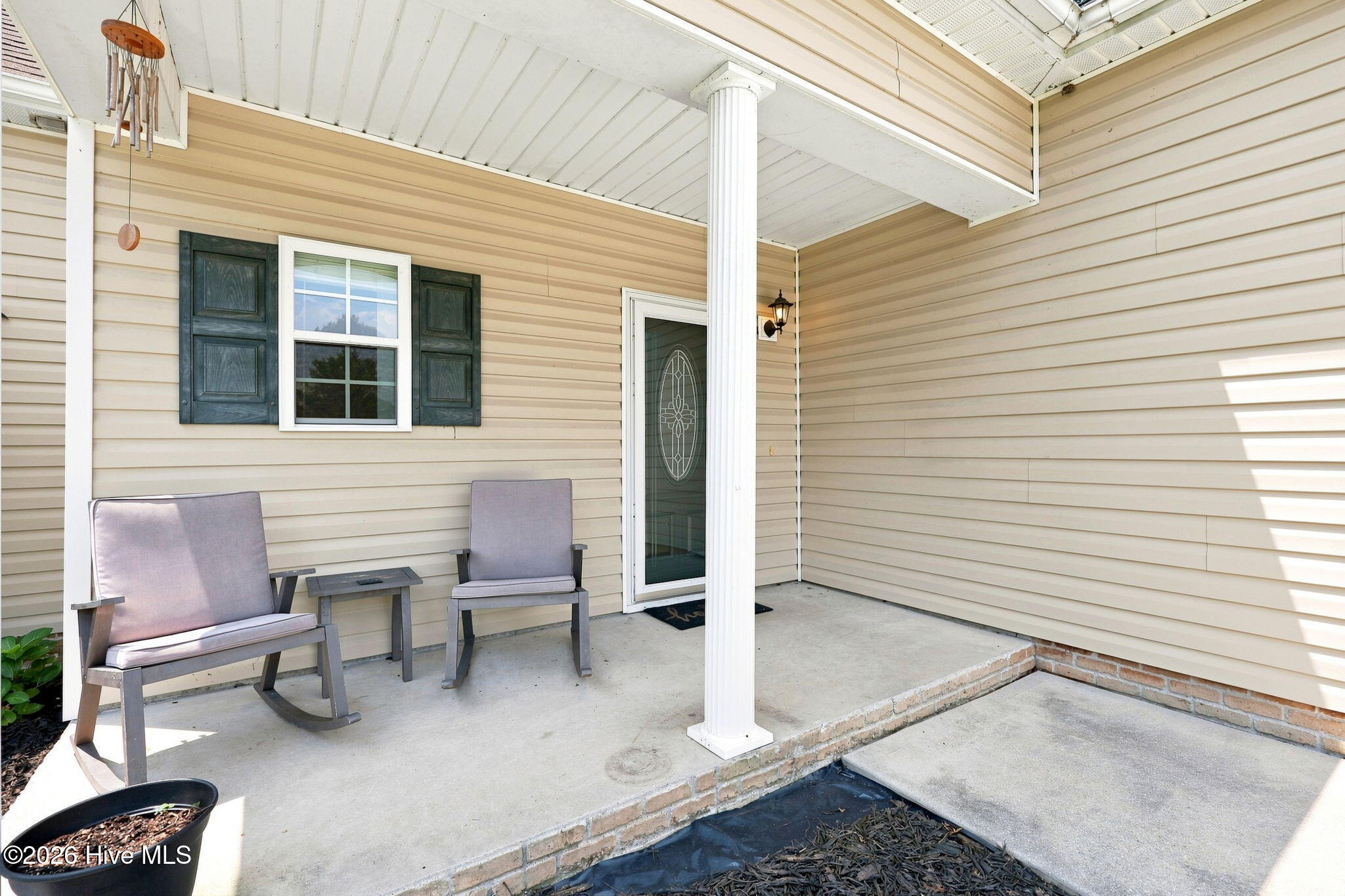 302 Squire Court,Maple Hill