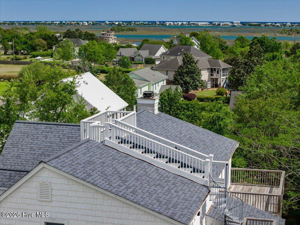 100569343 | Photo 48