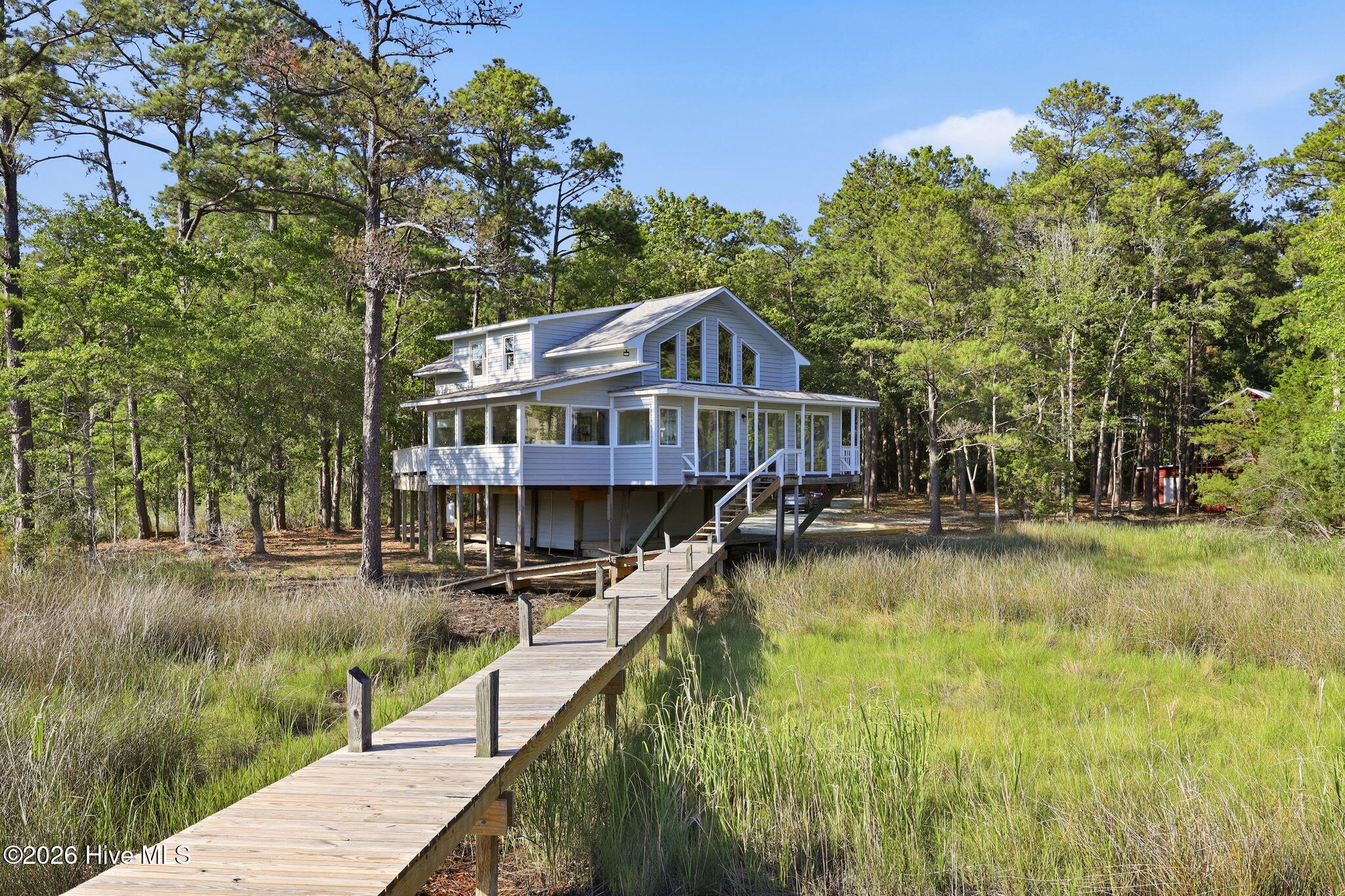 954 Fork Point Road,Oriental