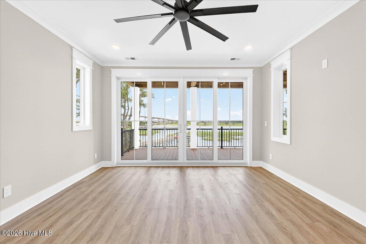 100562322 | Photo 20