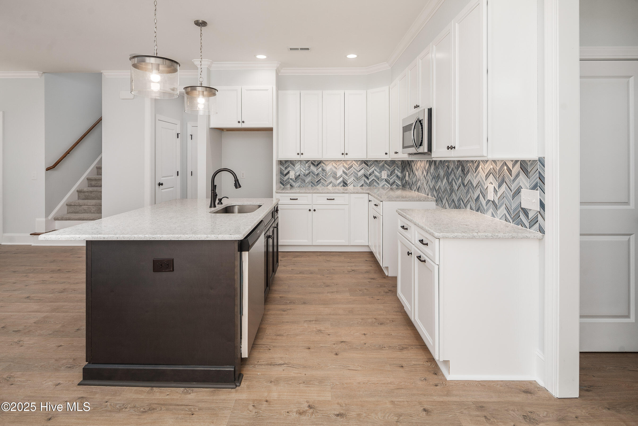 20250426 MLS D_Randolph 3842 W Wilson St