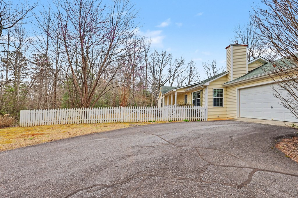368 Sierra Springs Drive, Murphy, NC 28906 Listing Photo  8