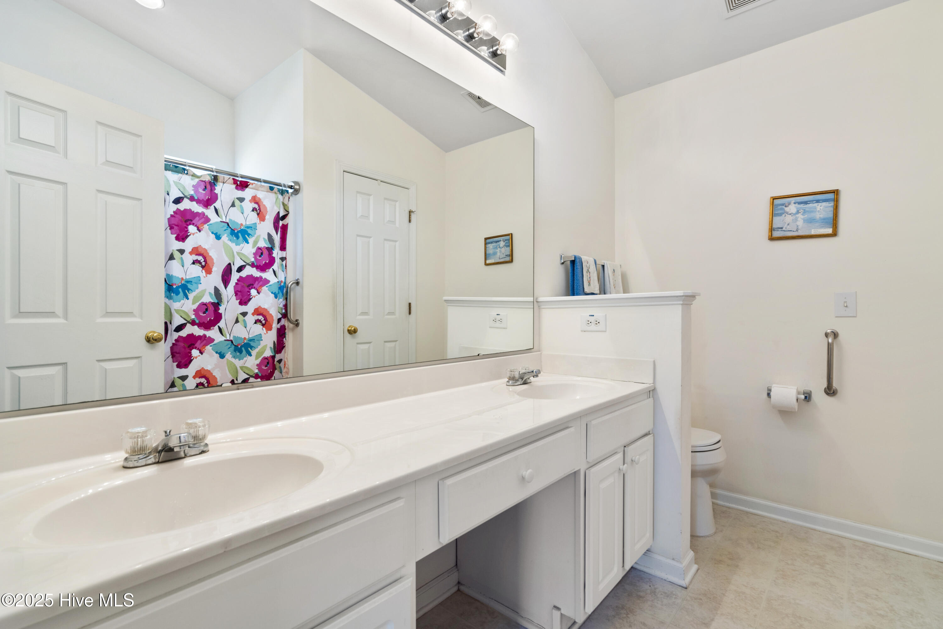 100521862 | Photo 20