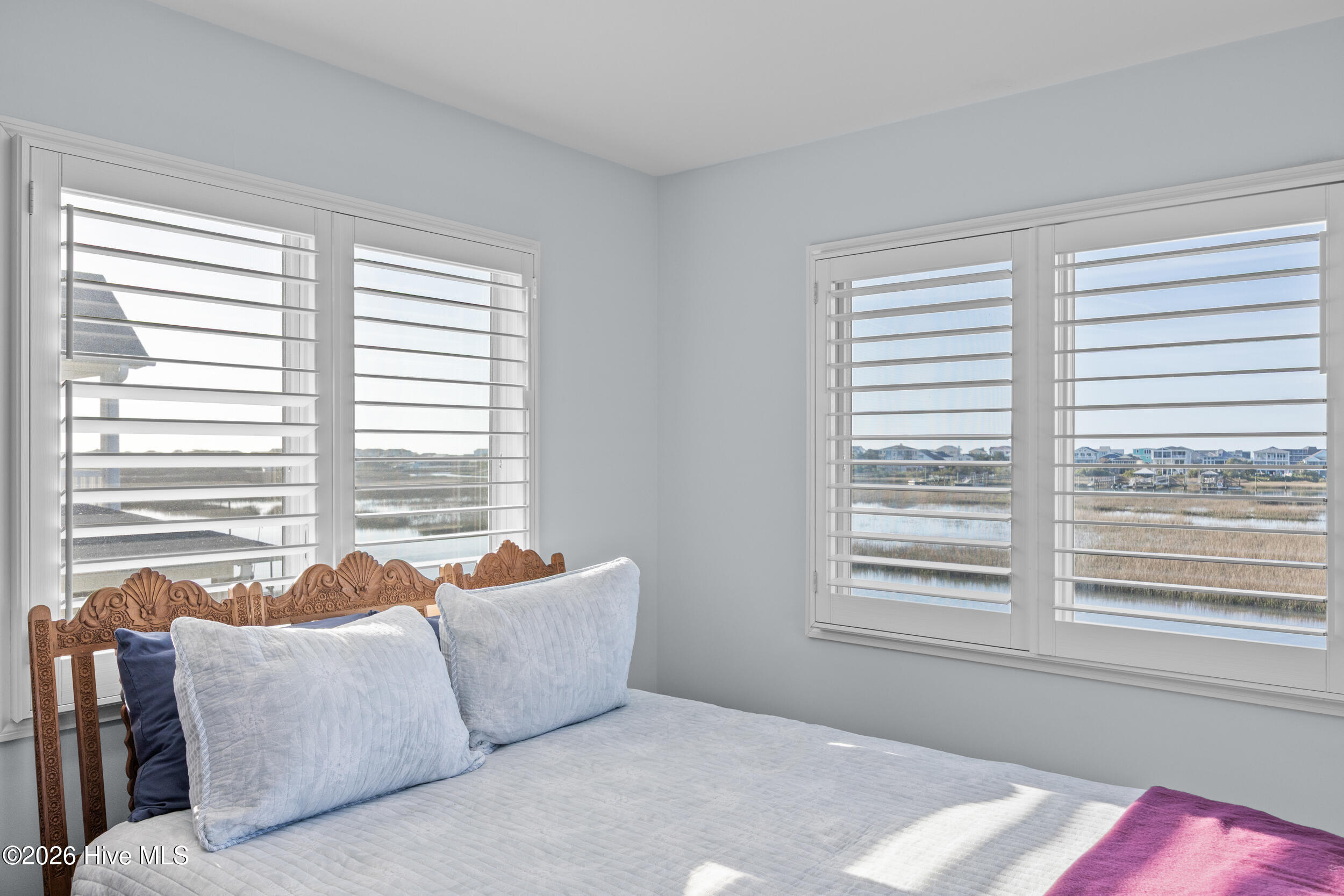 100564811 | Photo 39