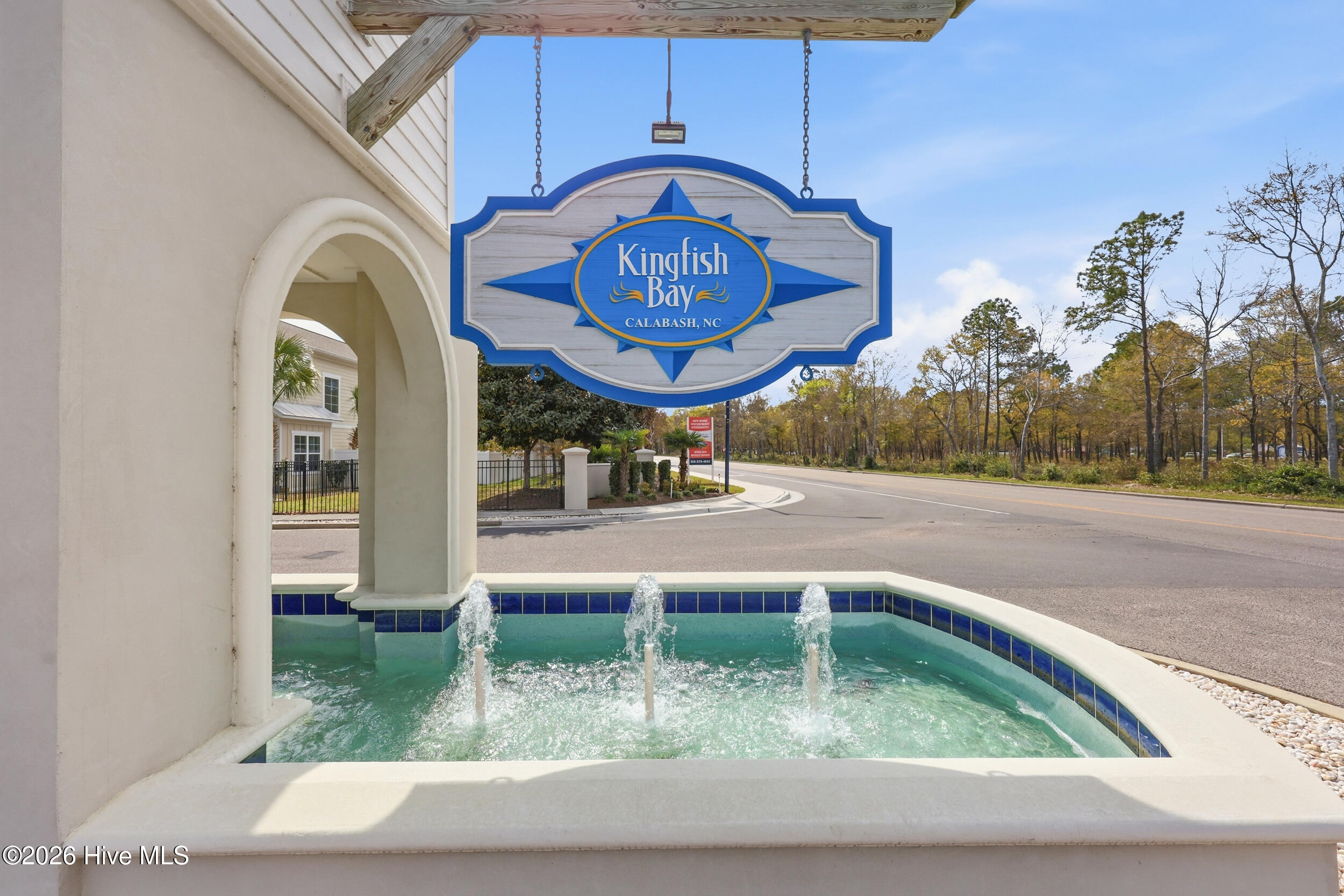 100563402 | Photo 41