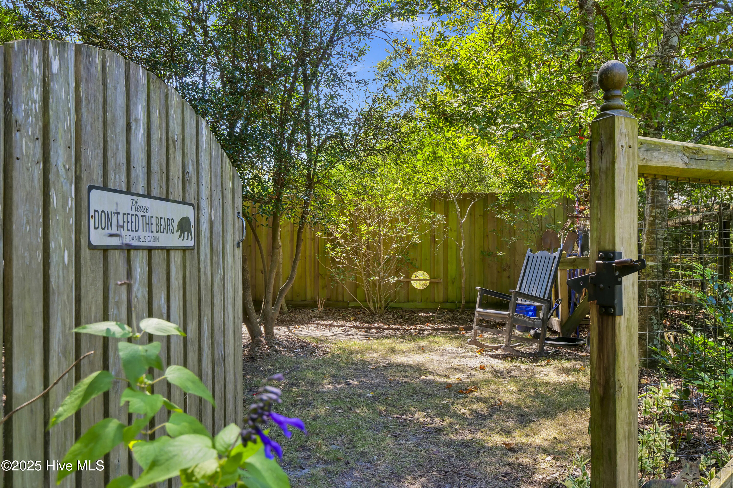 115 Dolphin Drive, Hampstead, NC 28443 – photo 18: P2422785
