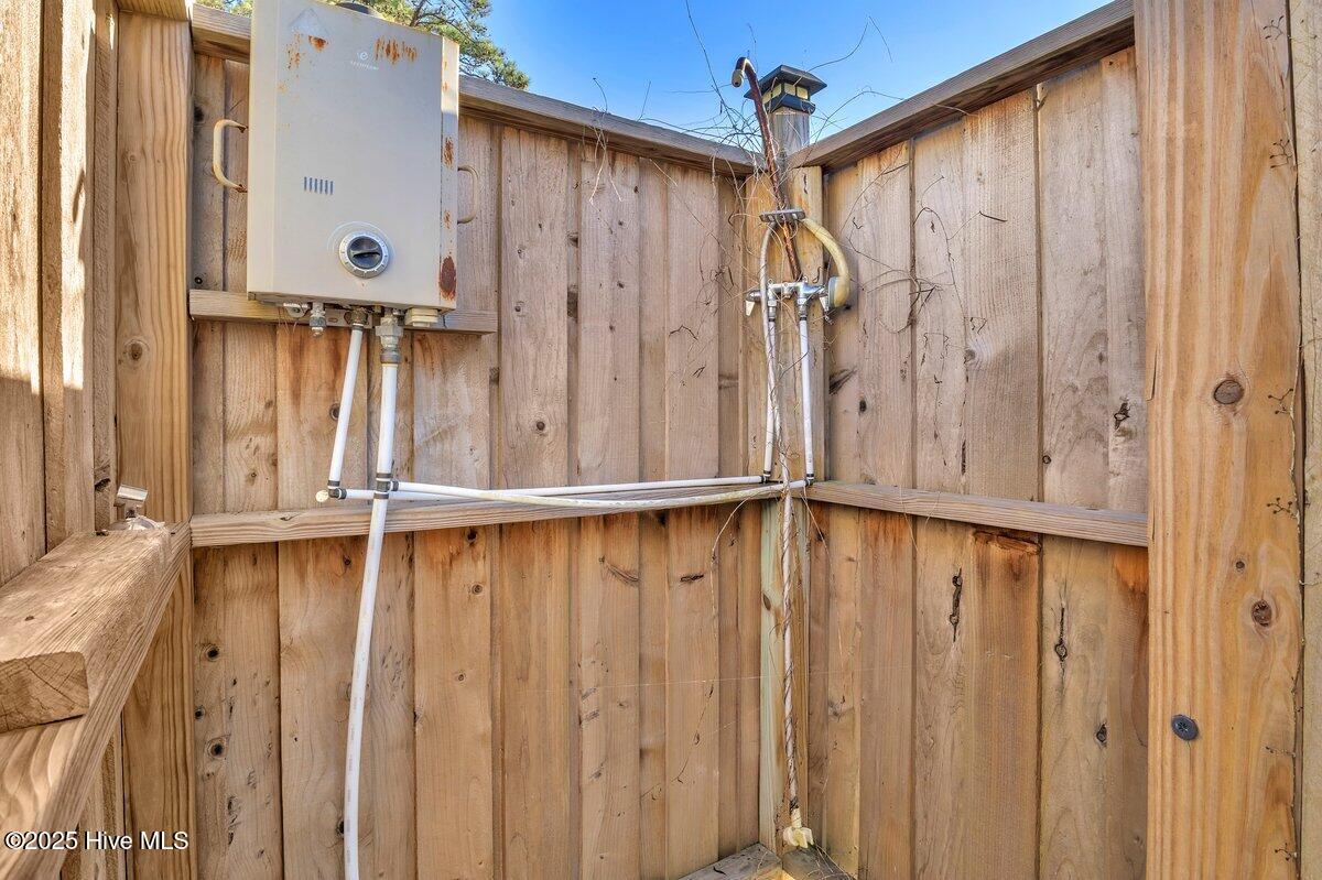 100544692 | Photo 32