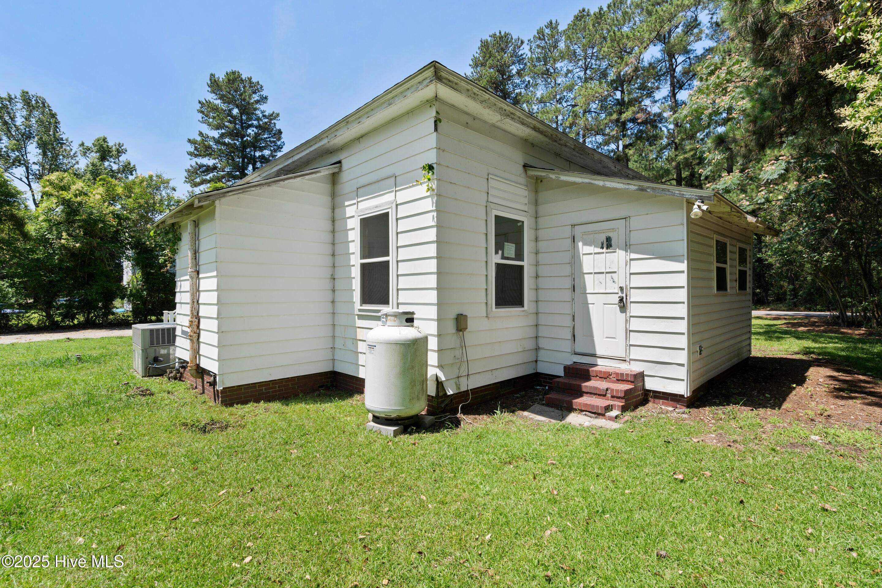 100513299 | Photo 36