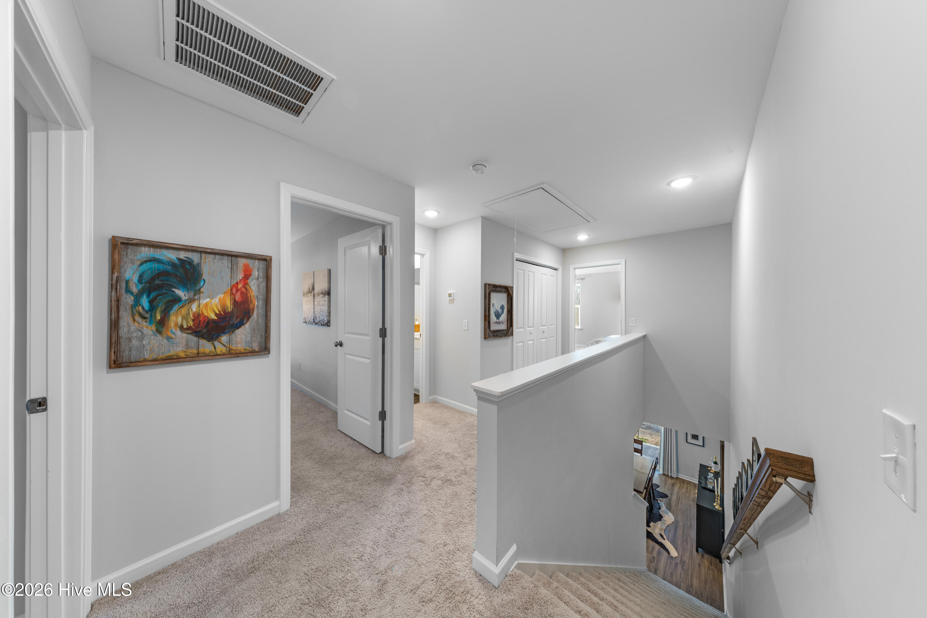 100555371 | Photo 17