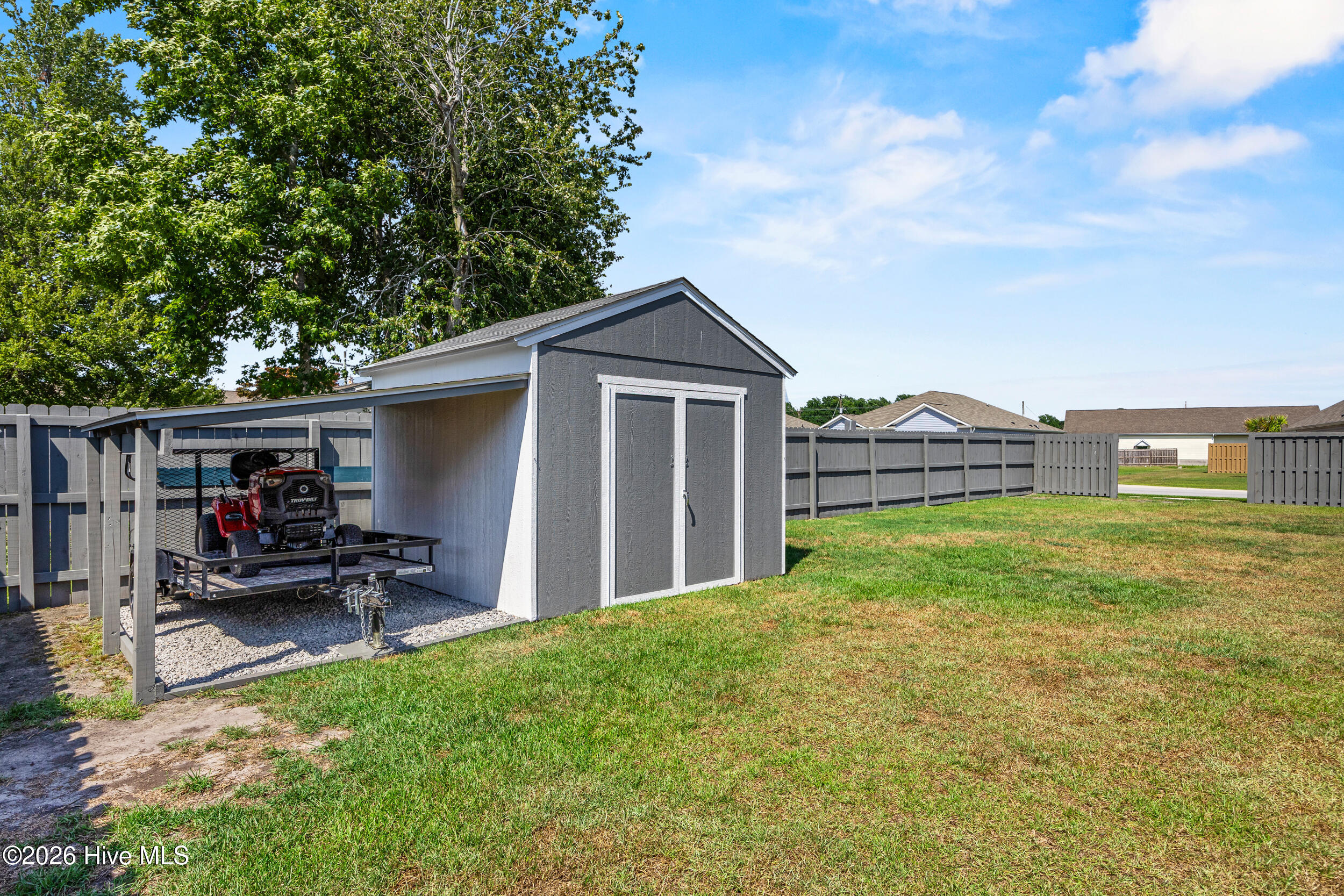 200 Sunshine Drive,Holly Ridge