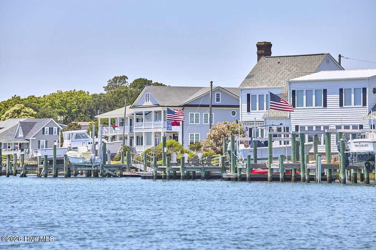 125 Front Street,Beaufort