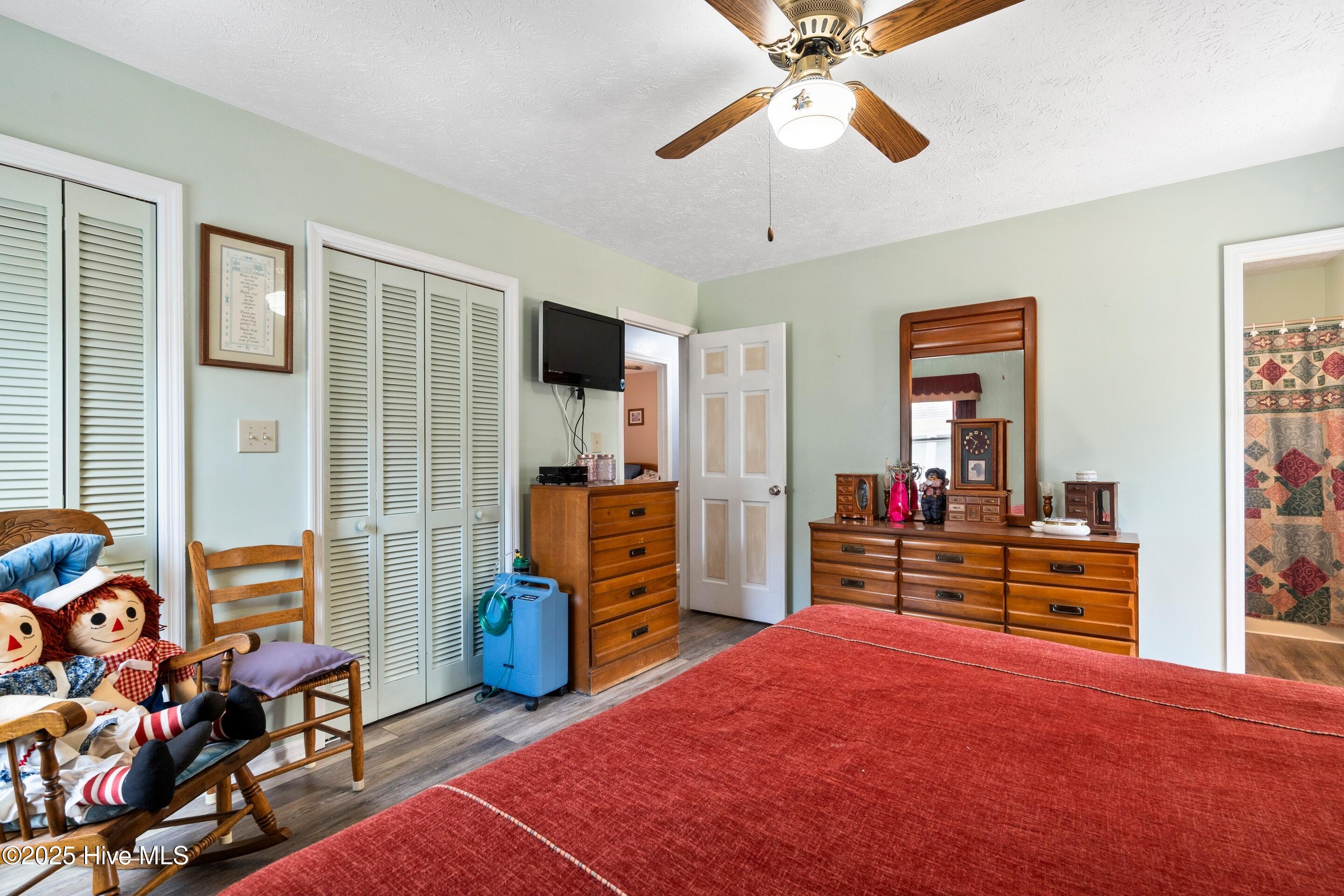 100521940 | Photo 32