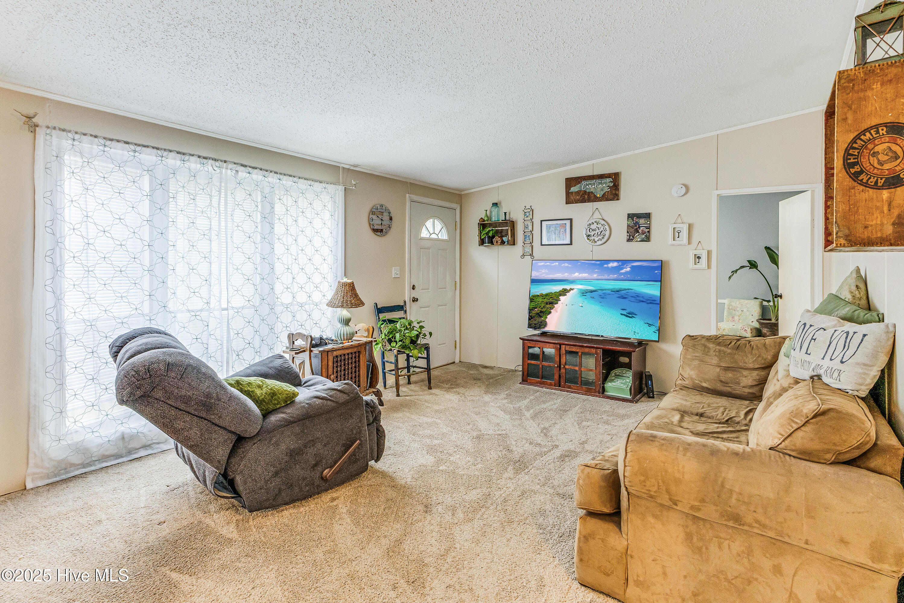 100543830 | Photo 17