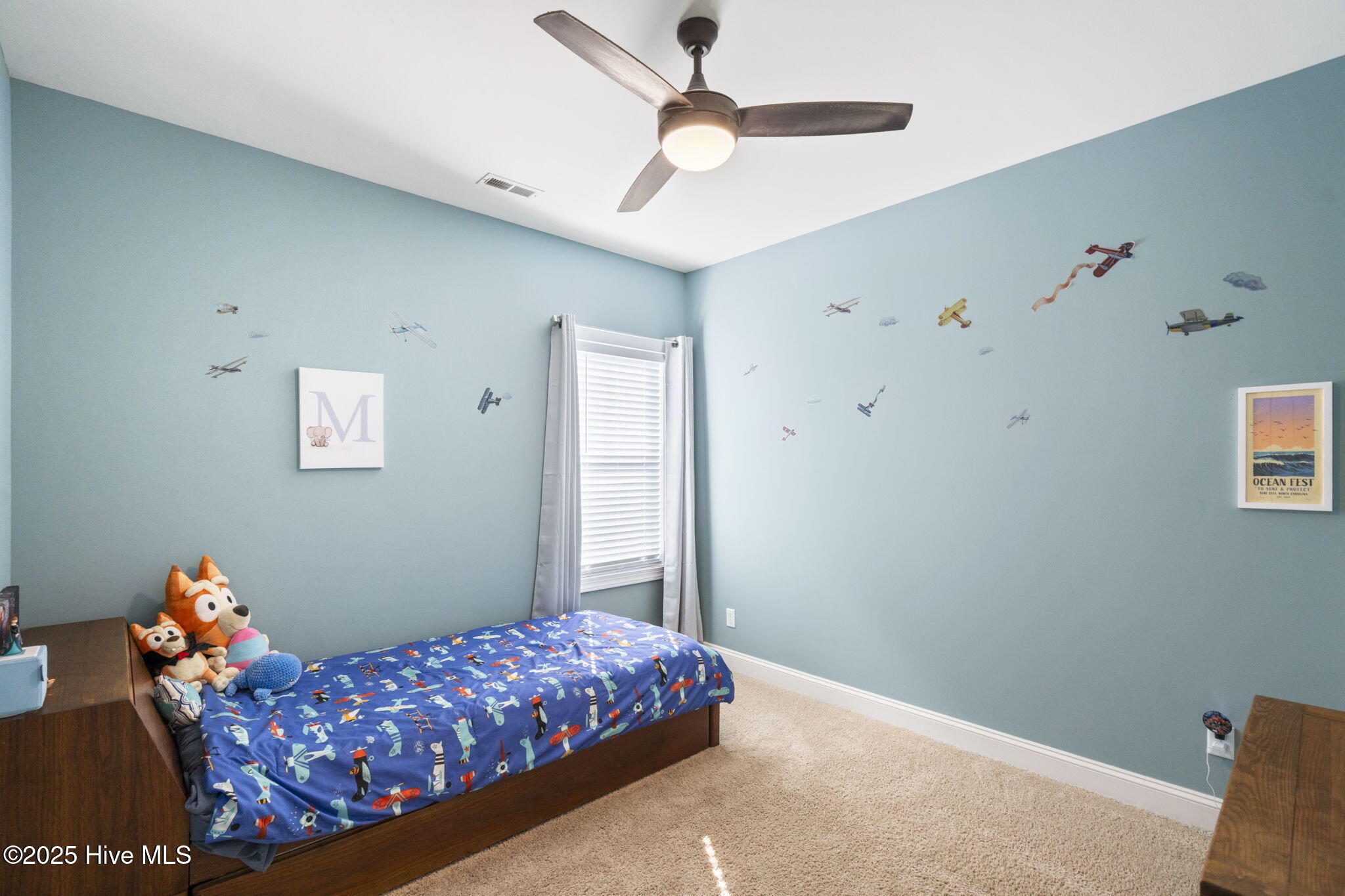 100538351 | Photo 53