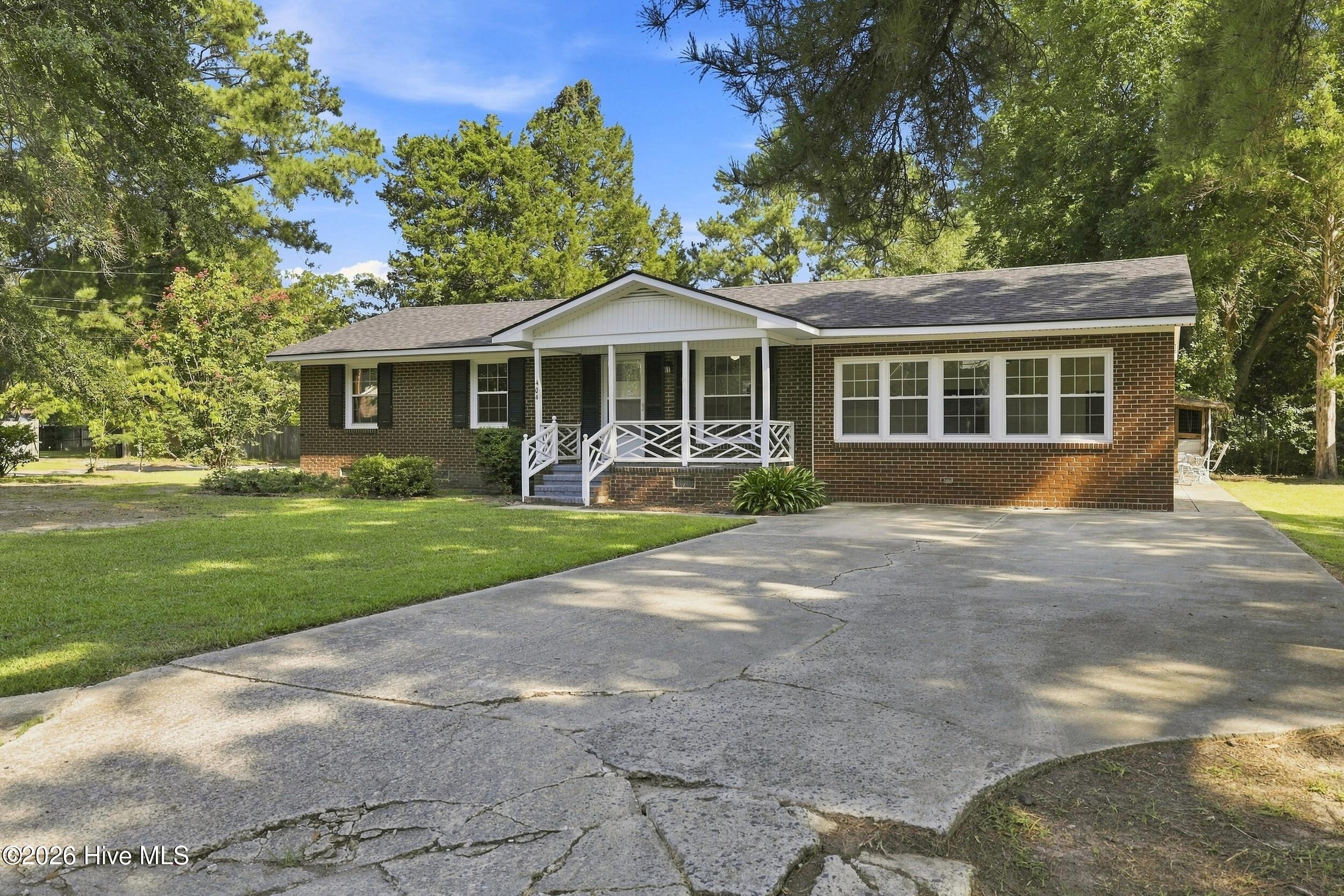 2nd image of 404 W Green St, Robersonville, NC 27871 | MLS# 100596701
