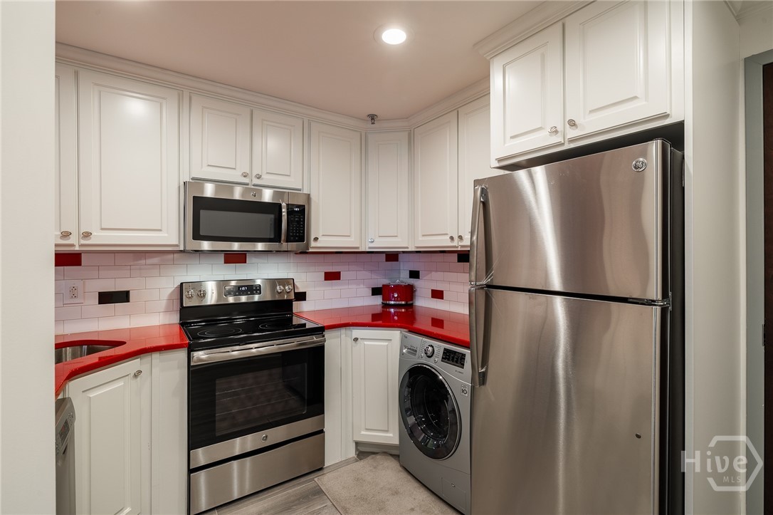 250 W Broad Street 620