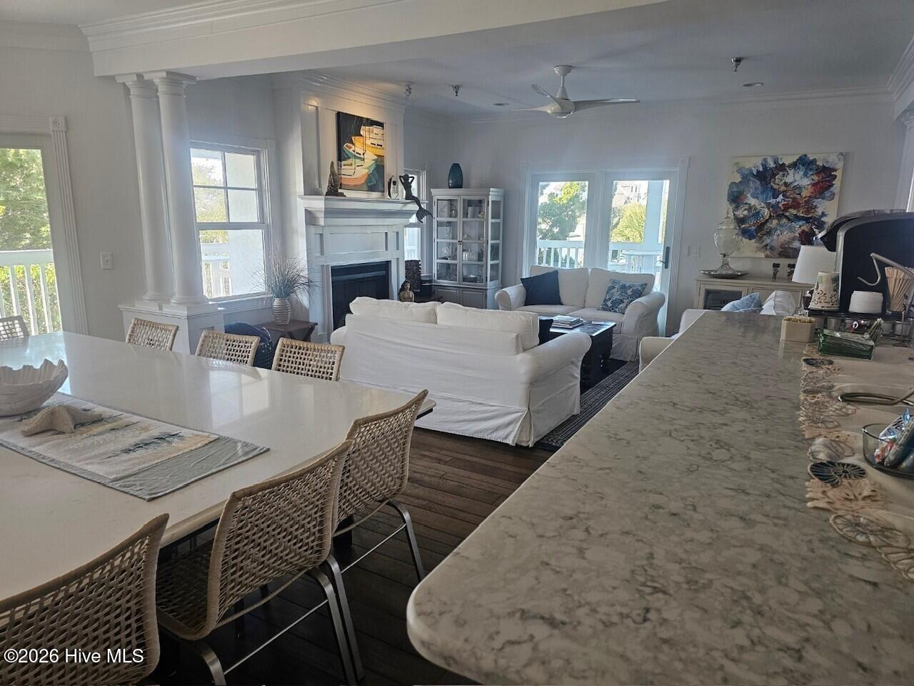 100559569 | Photo 16