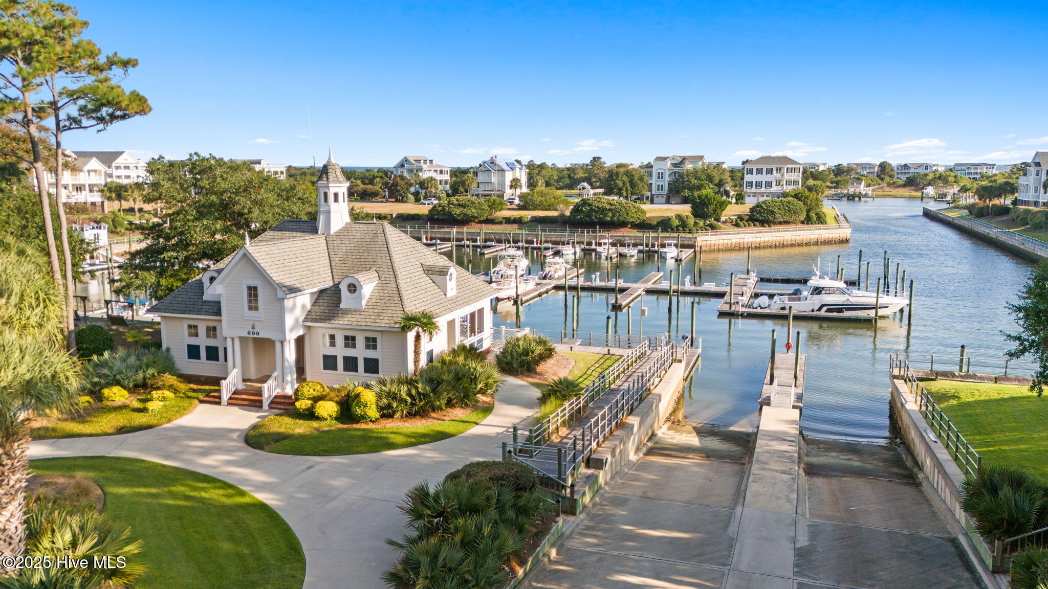 100549580 | Photo 86