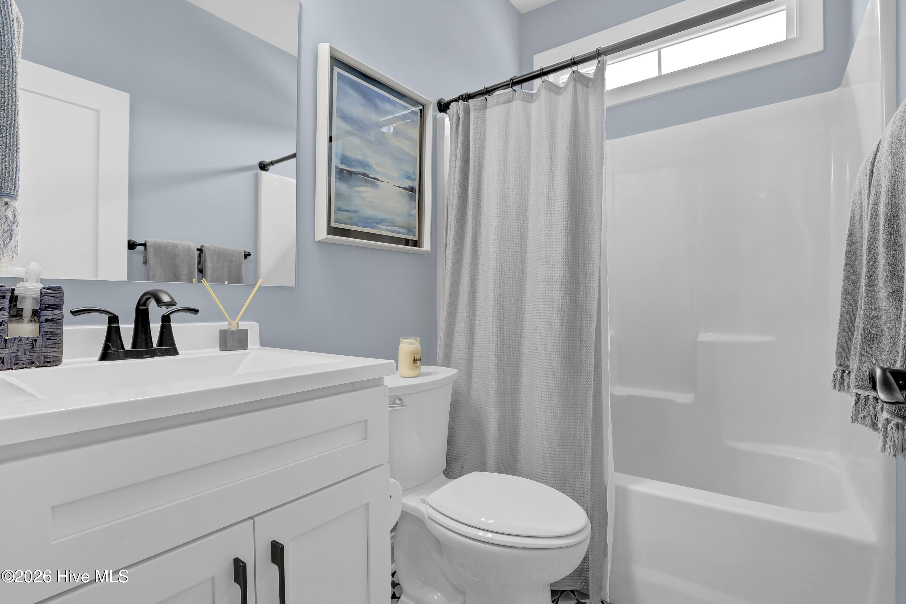 100567366 | Photo 28