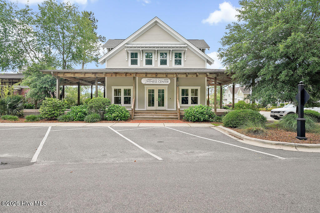 100549849 | Photo 50