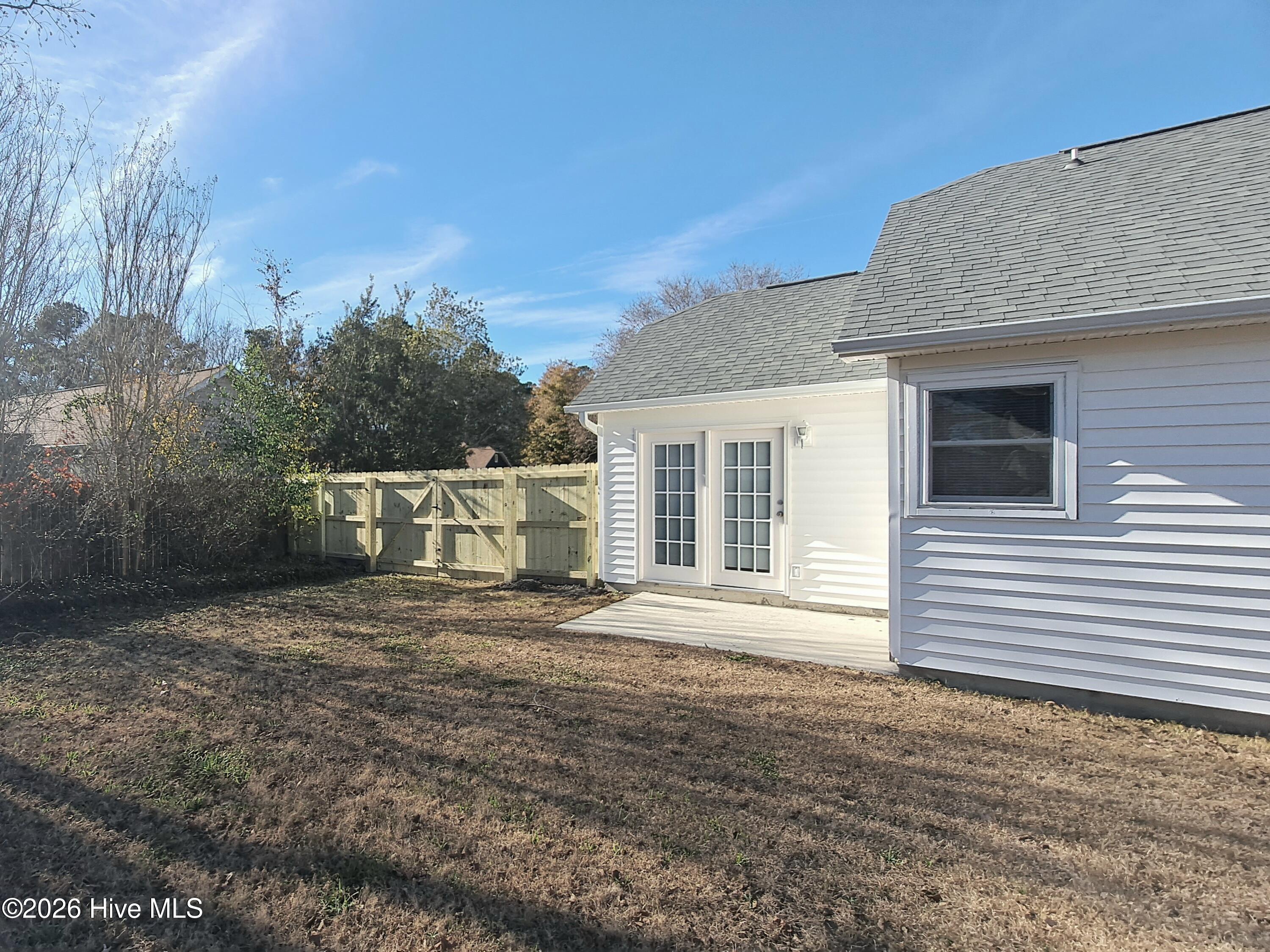 100533929 | Photo 17