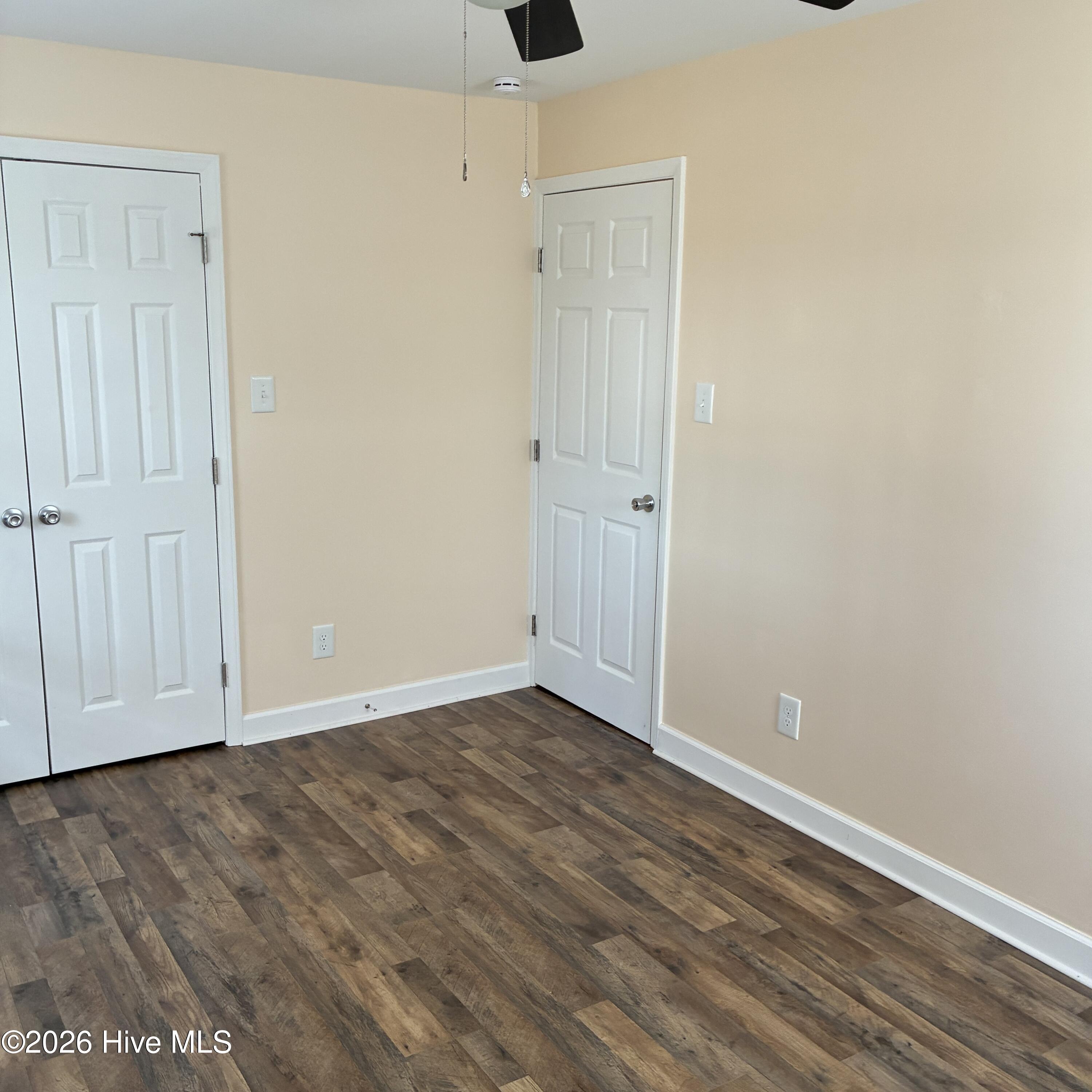 100560744 | Photo 29