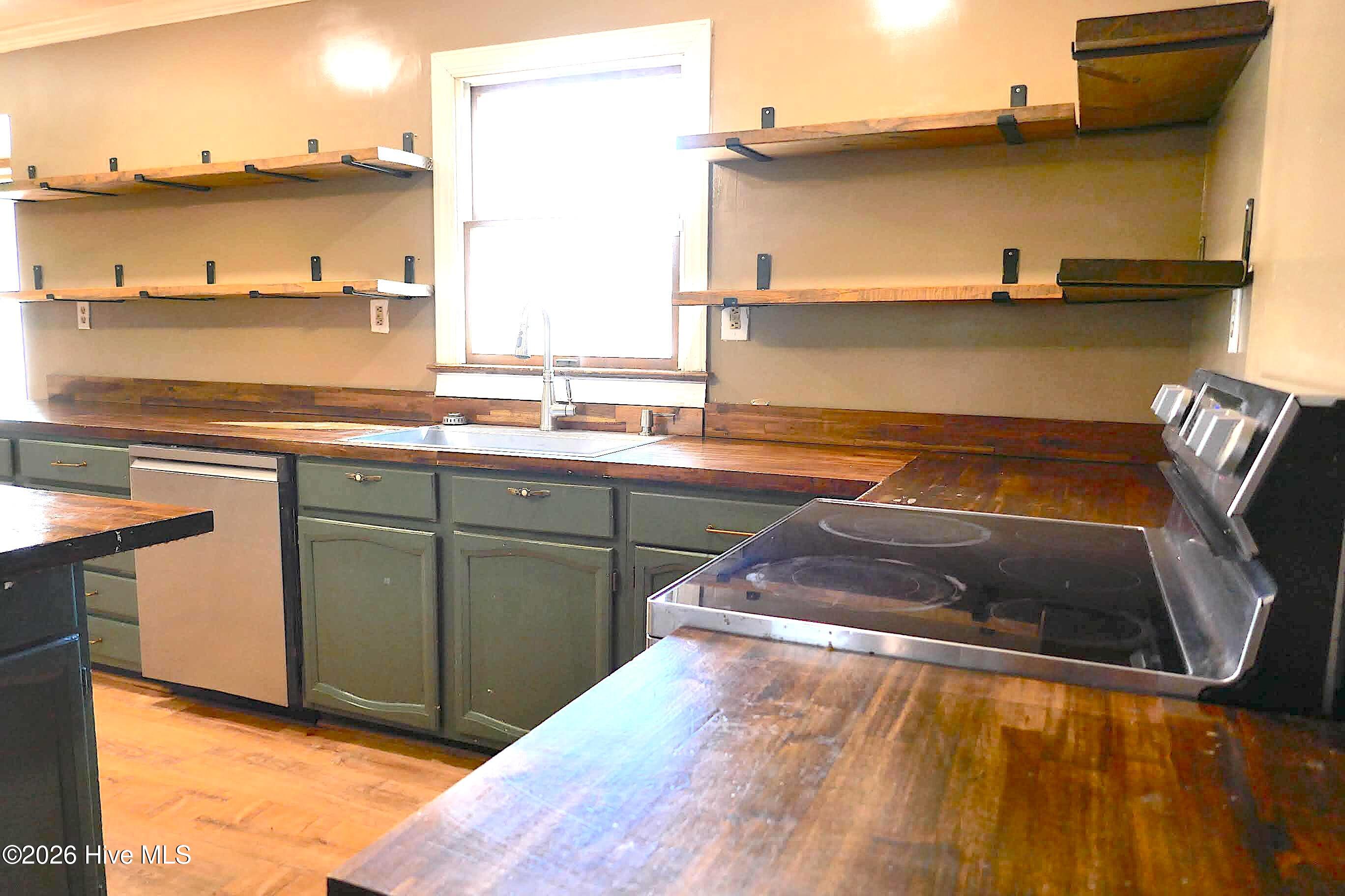 1803 Vine Street, Elizabeth City, NC, 27909