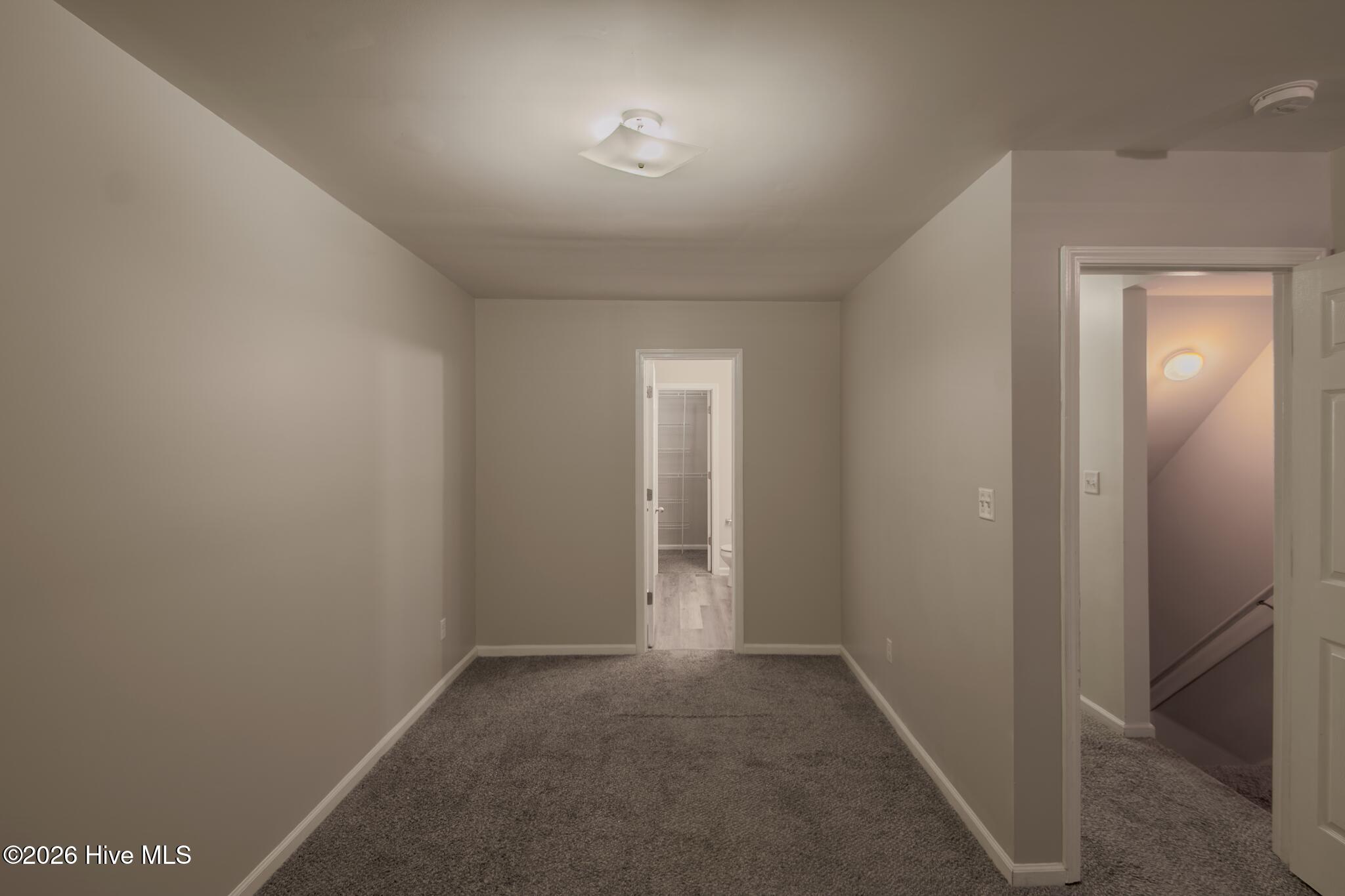 100522073 | Photo 21