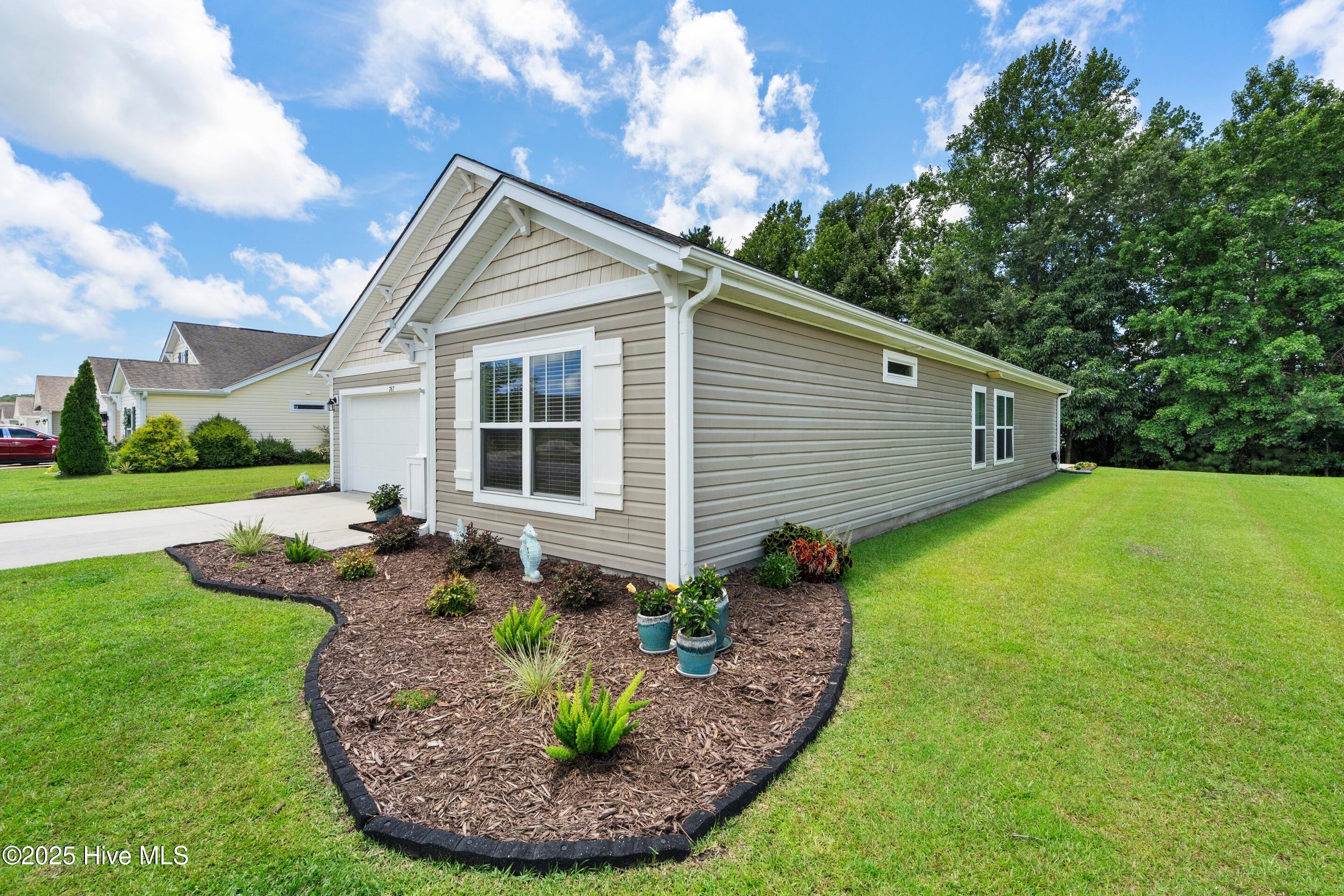 100517079 | Photo 55