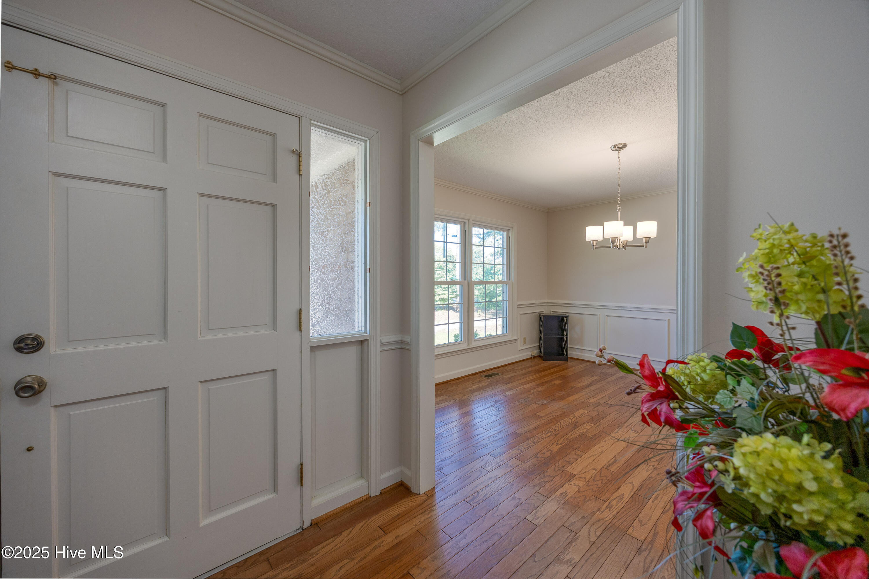 Homes for sale in Clinton, NC | 202 Forest Dr, Clinton, NC 28328 | MLS# 100543588