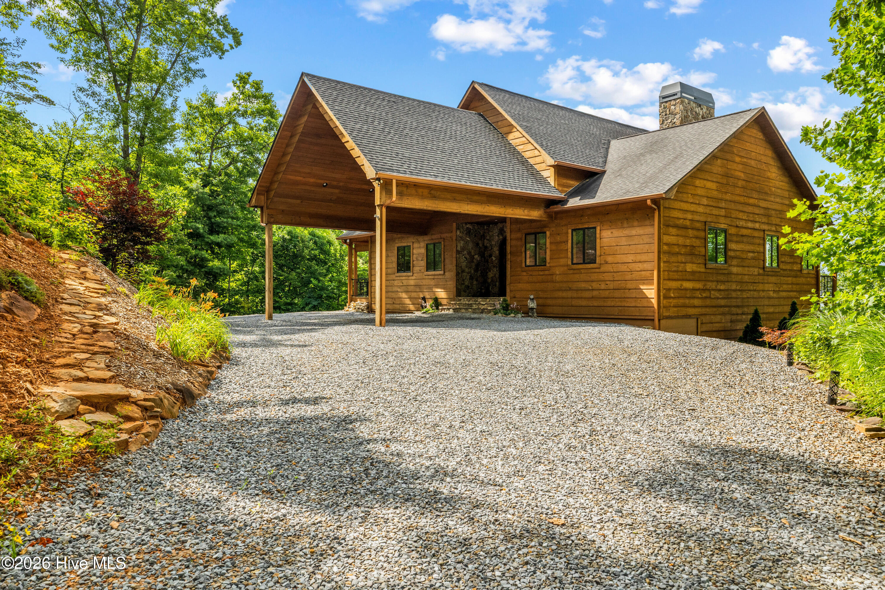Exterior photo of 105 Noble Mountain Landing, Murphy, NC 28906. MLS: 100585955
