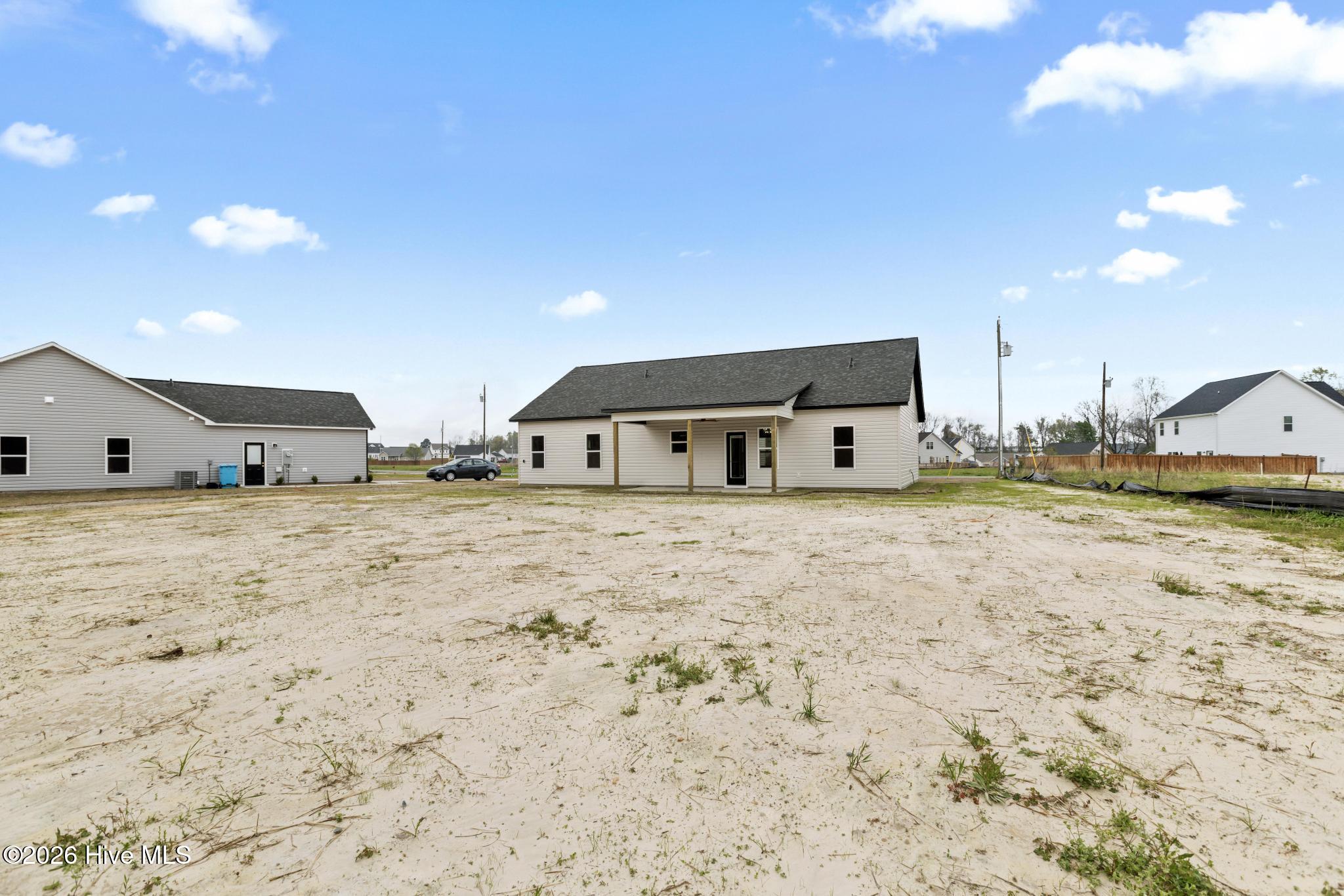 100515007 | Photo 30