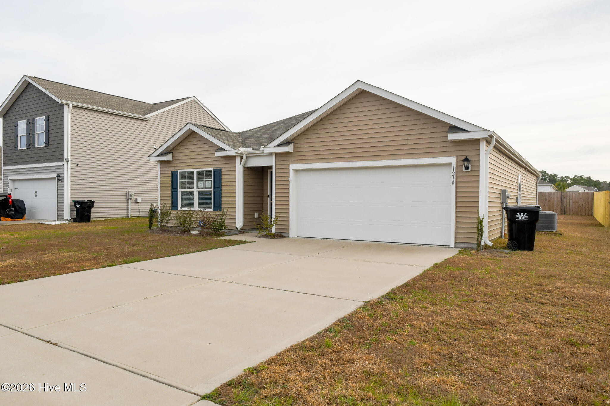 100552347 | Photo 25