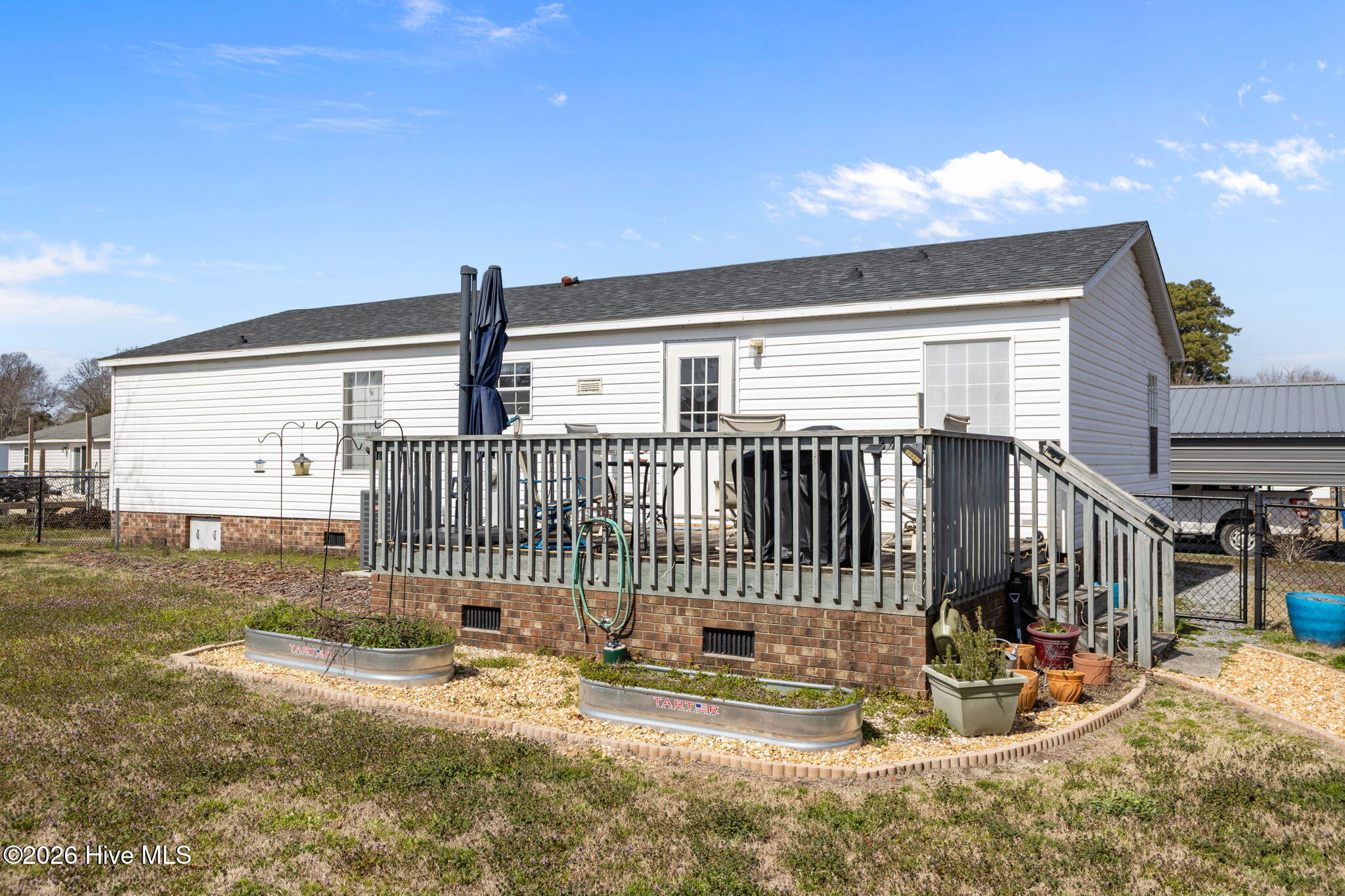 100558505 | Photo 30