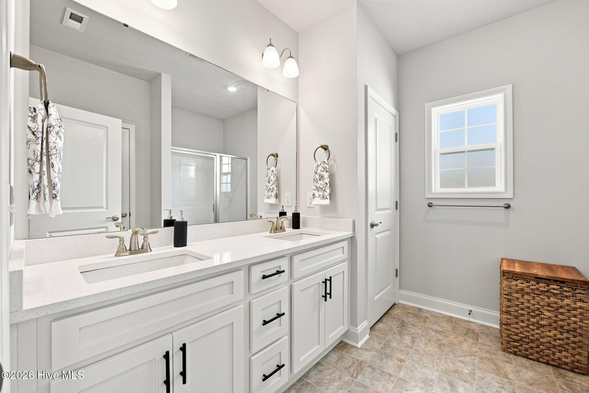 1001 Dynamic One Drive,New Bern