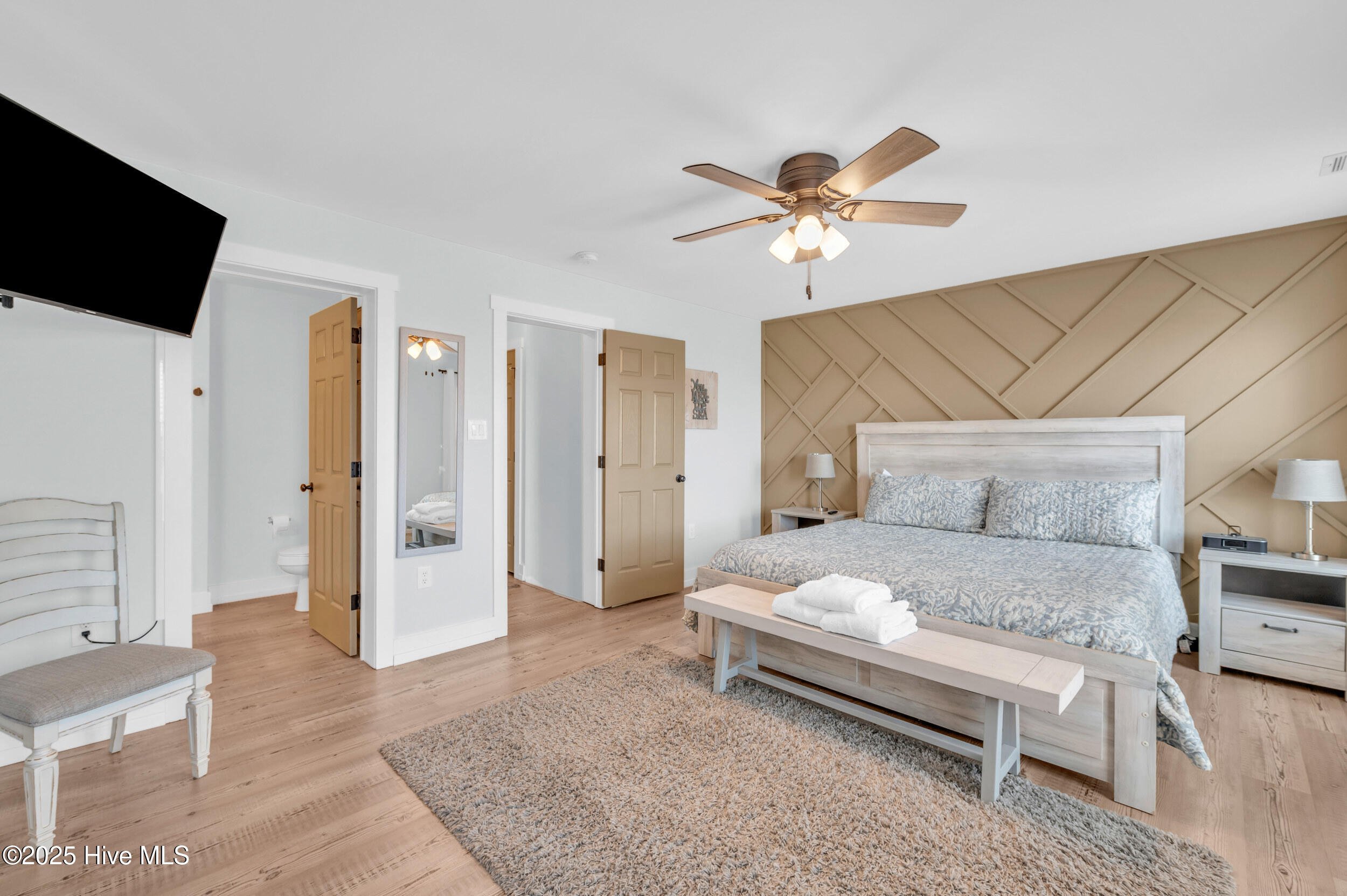 100557973 | Photo 10