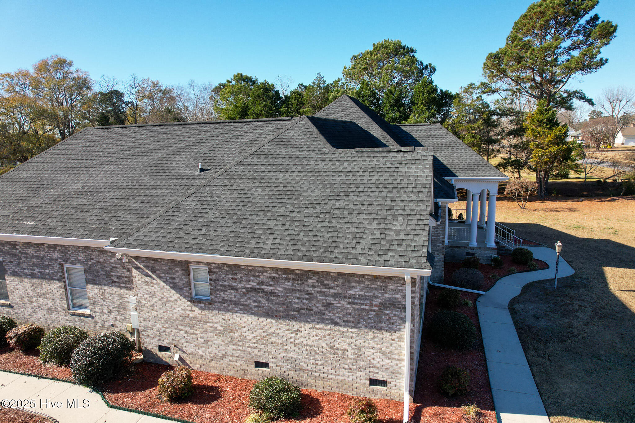 100546342 | Photo 32