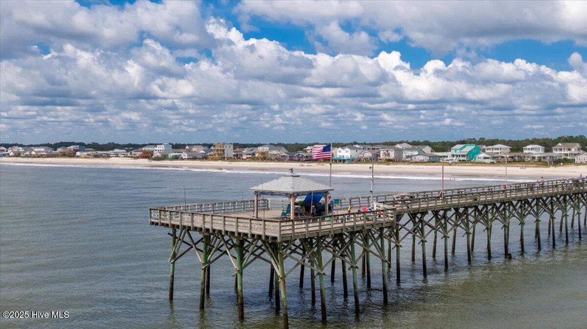 106 SW 24th Street, Oak Island, NC, 28465