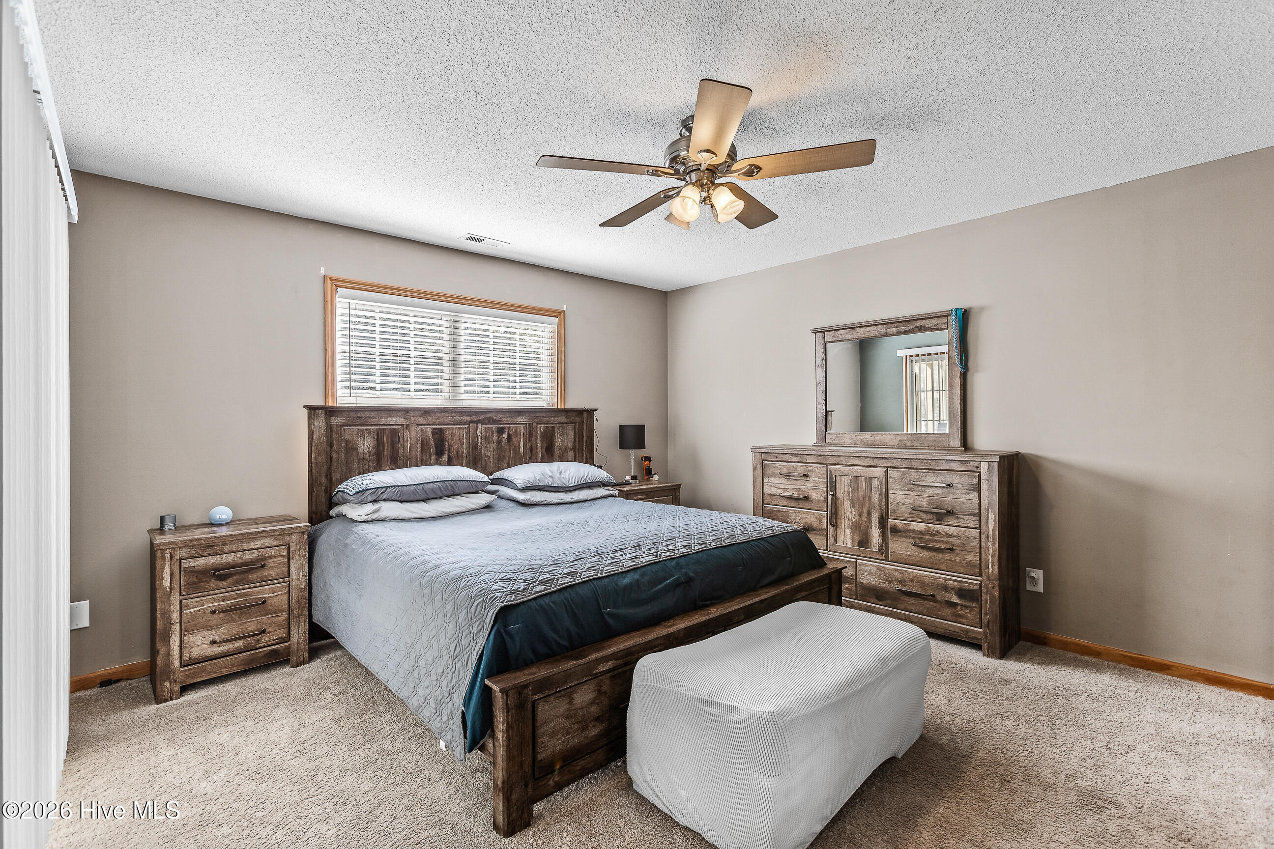 100566424 | Photo 13