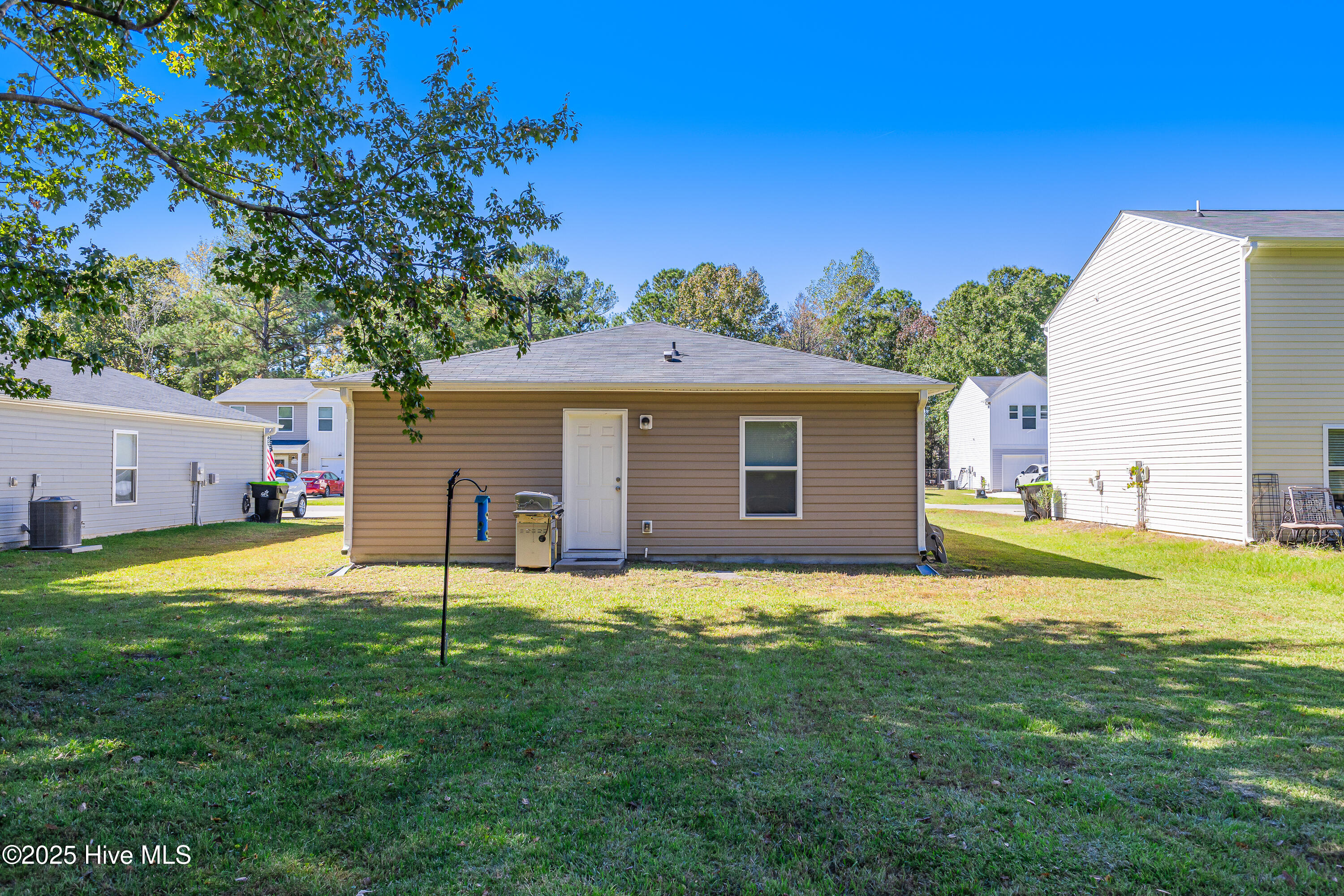 100537906 | Photo 27