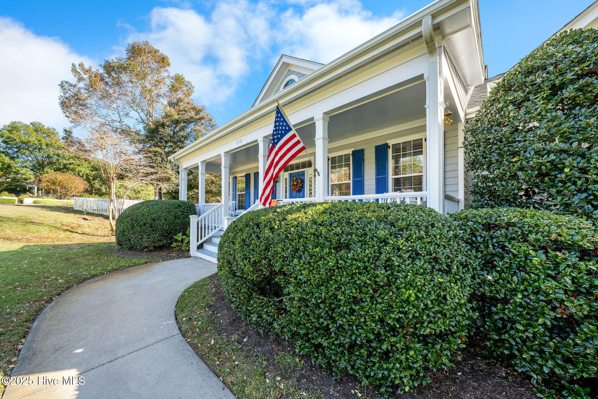 100552412 | Photo 12