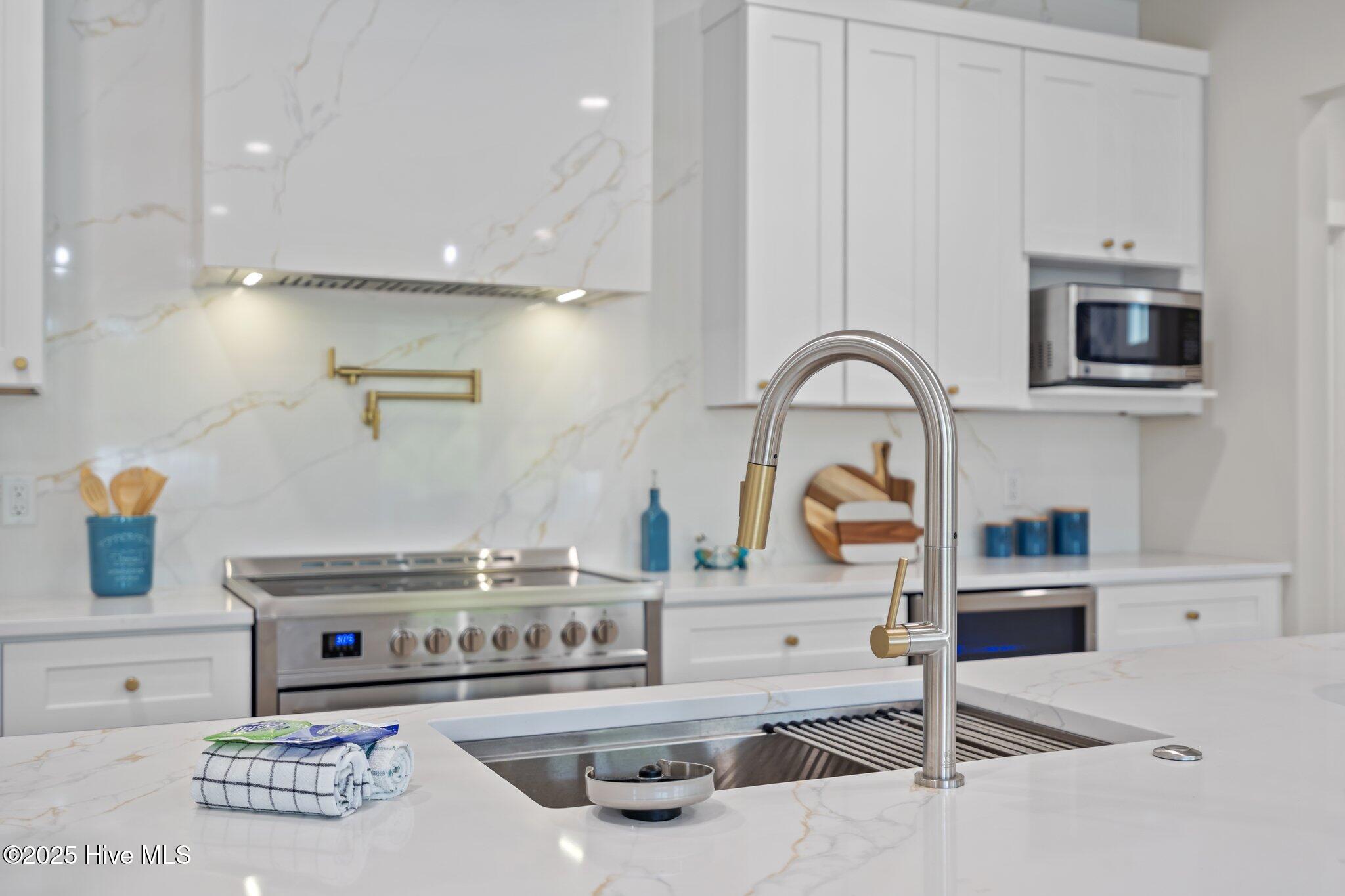 100519500 | Photo 21